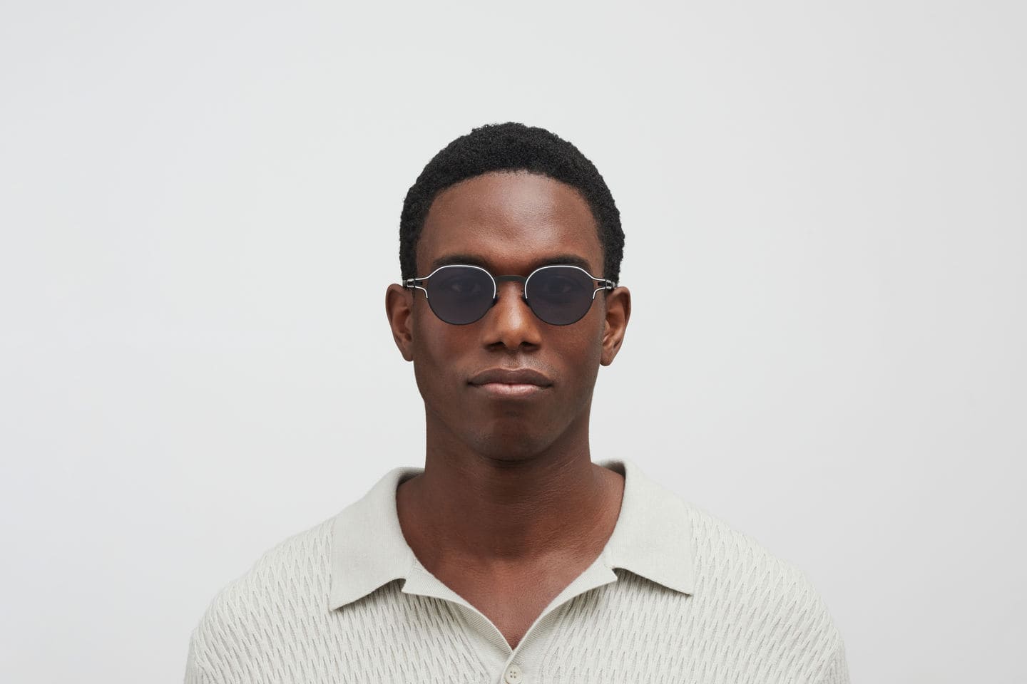 Mykita Vaasa - Black / White Sunglasses In Gray