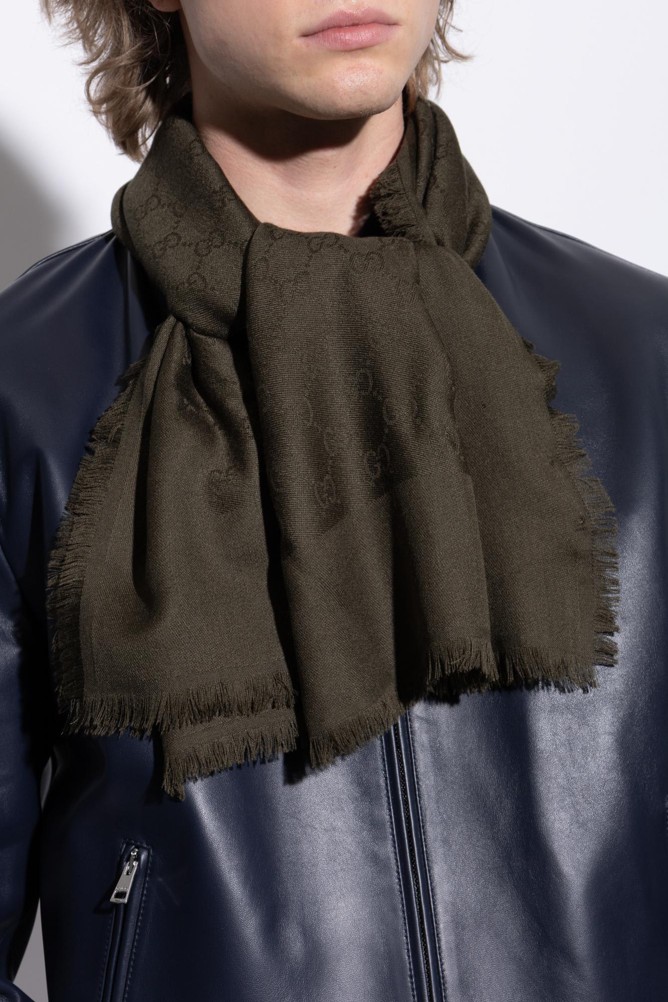 Gucci Luxurious Scarf Featuring Fringed Edges In Green