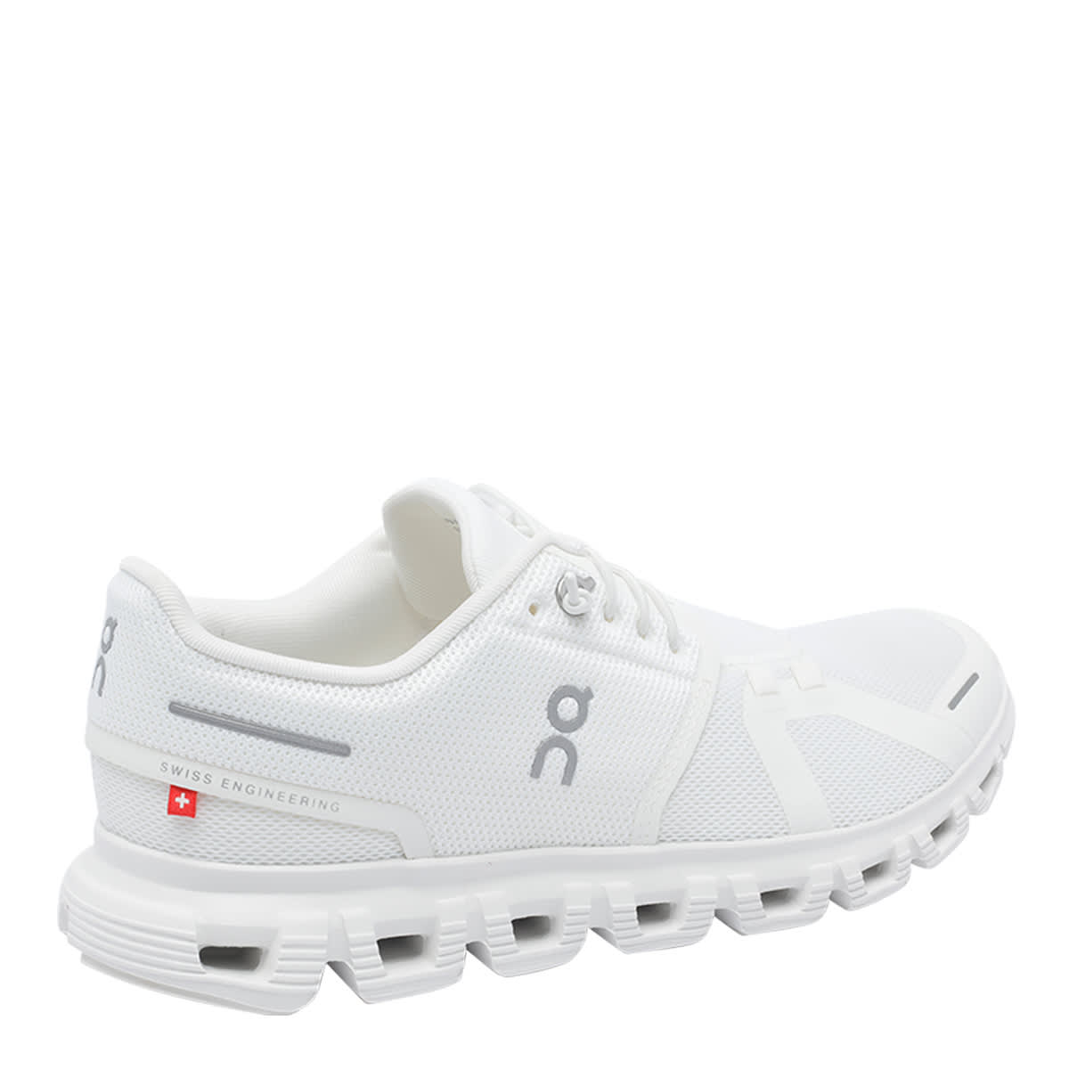 On Cloud 6 Sneakers In White