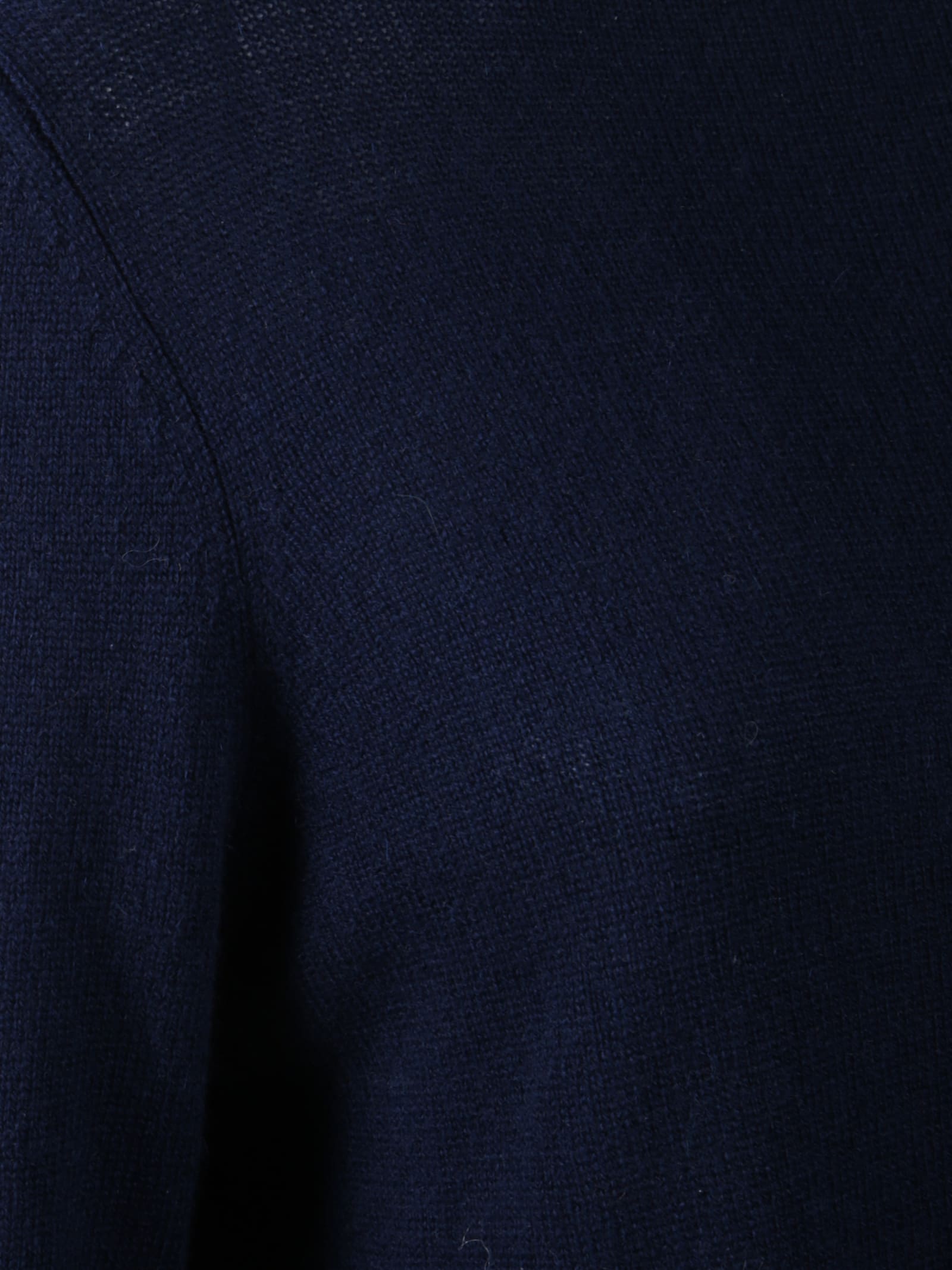 Allude Cashmere Turtleneck In Blue