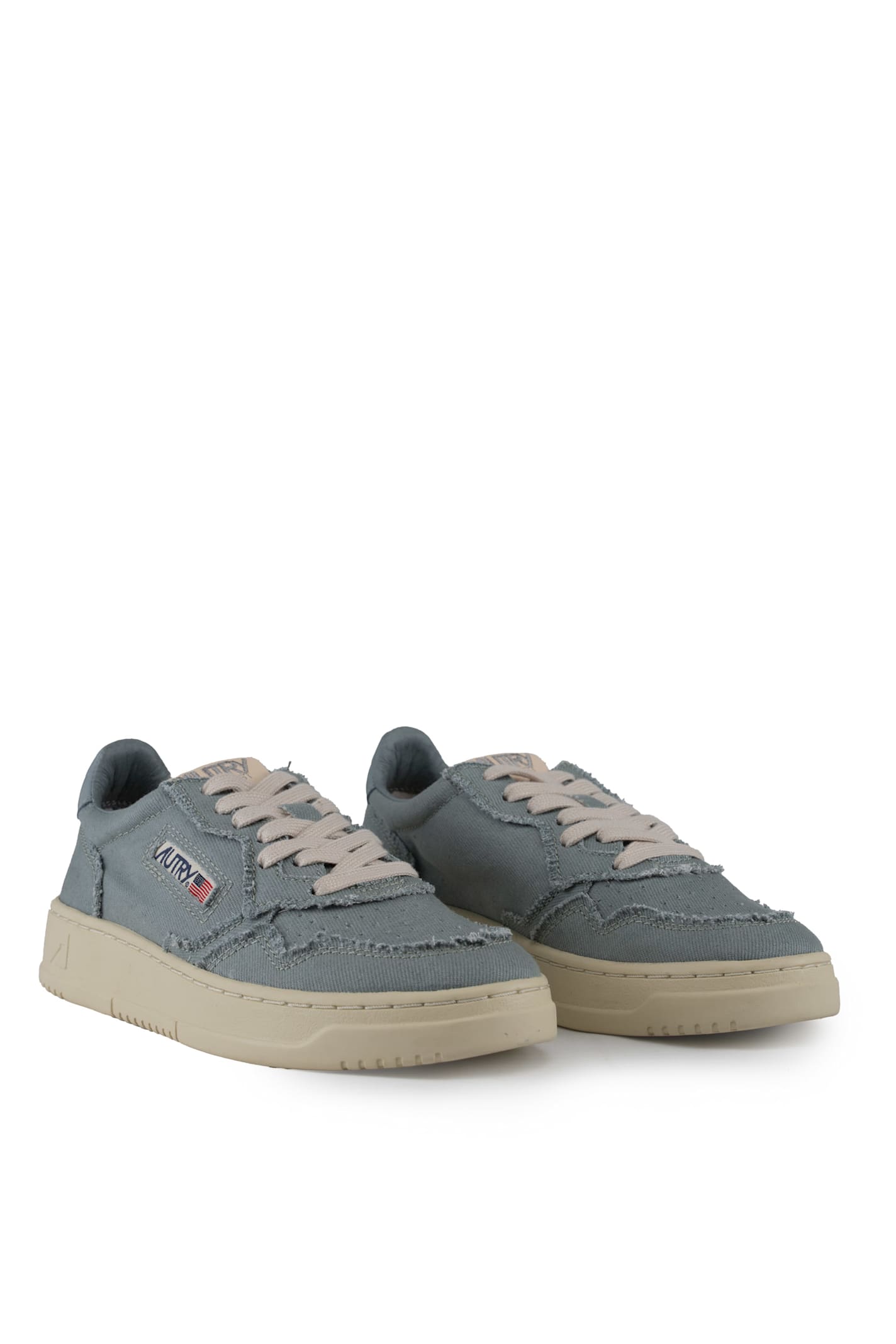 Autry Medalist Low Sneakers In Denim In Denim/denim Slvr Blue