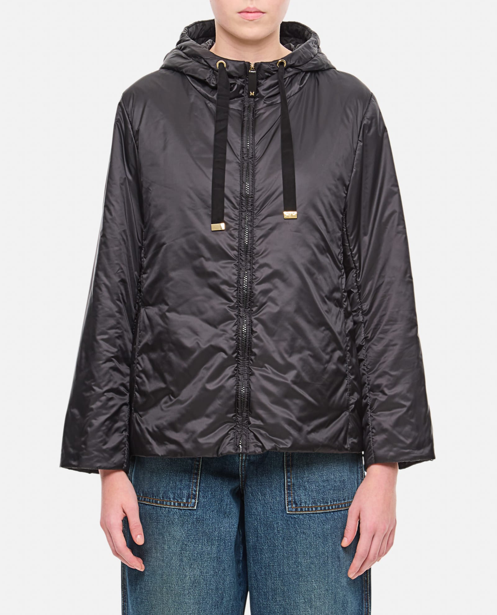 Shop Max Mara The Cube Greenh Down Jacket In Black