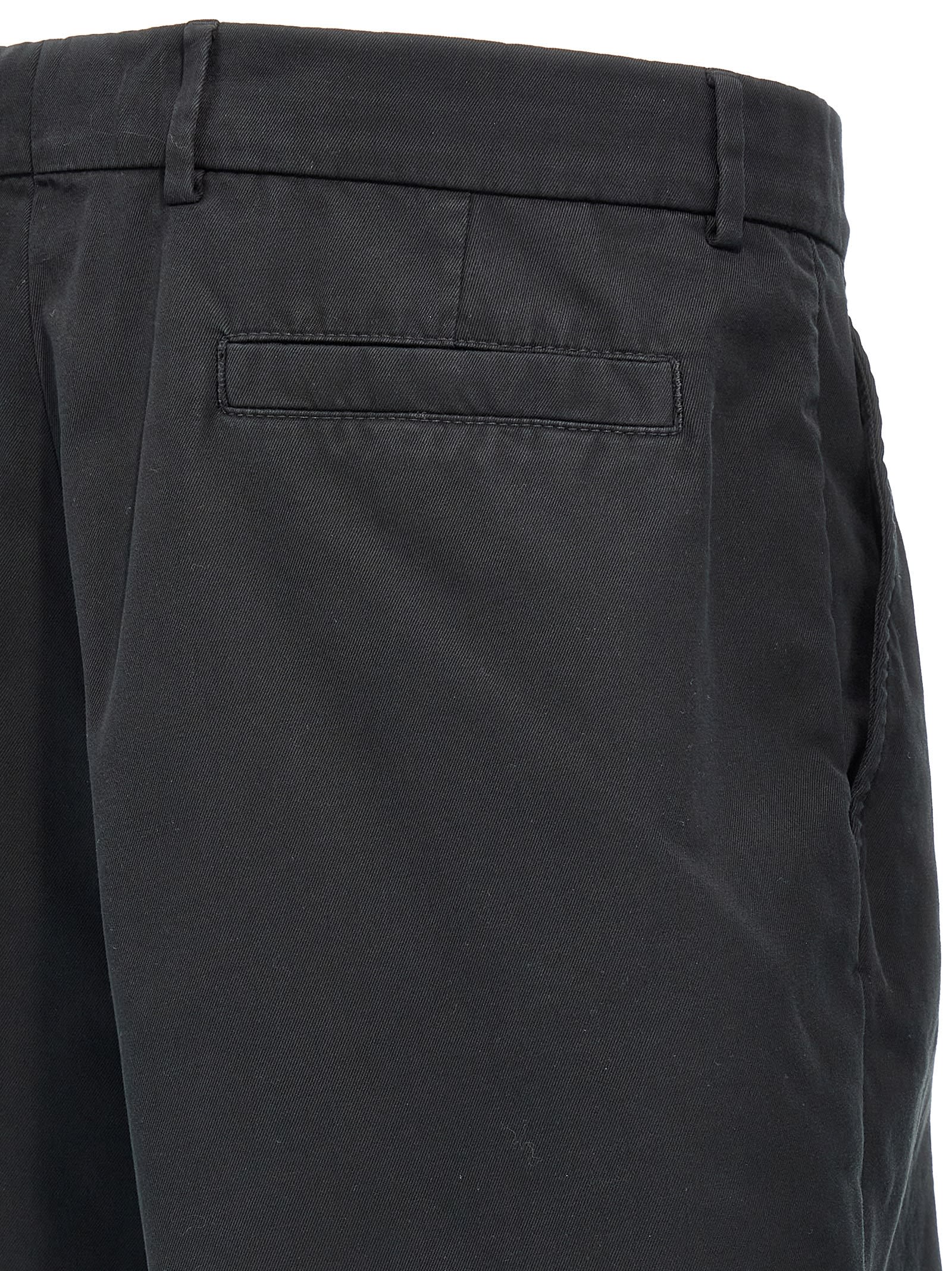 Brunello Cucinelli Classic Bermuda Shorts In Black
