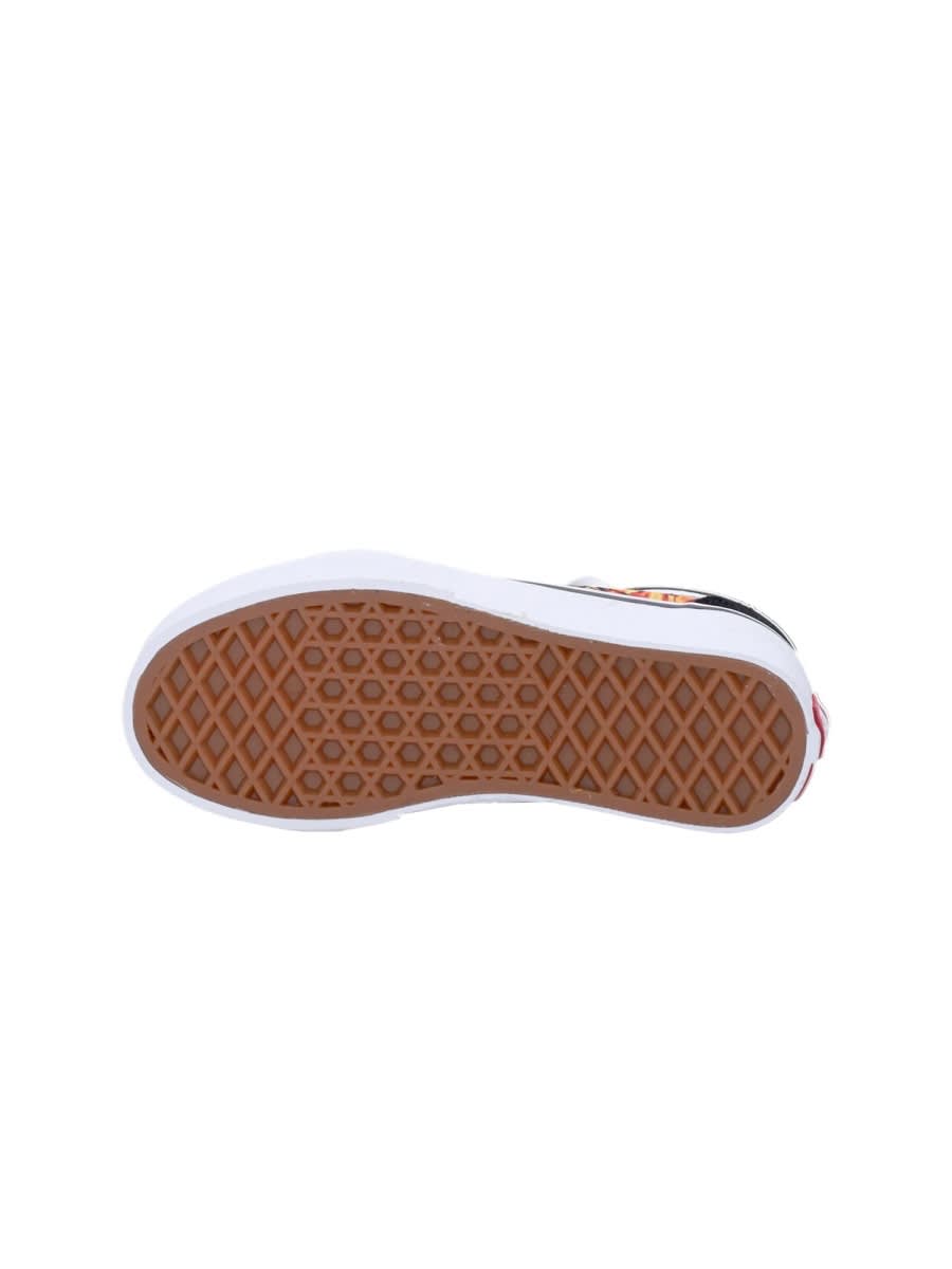 Vans Old Skool Sneaker In Black