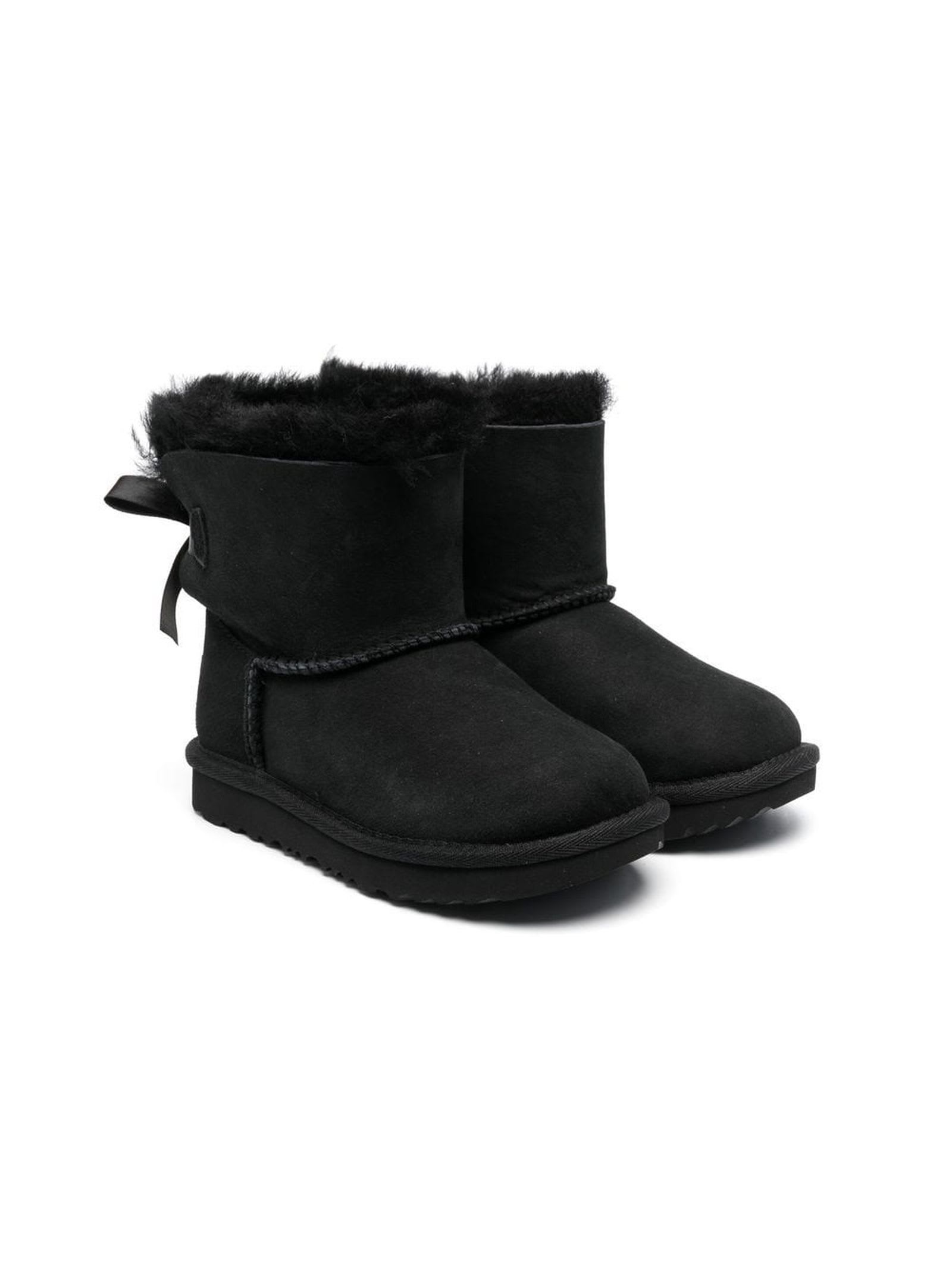 UGG BLACK LEATHER ANKLE BOOTS
