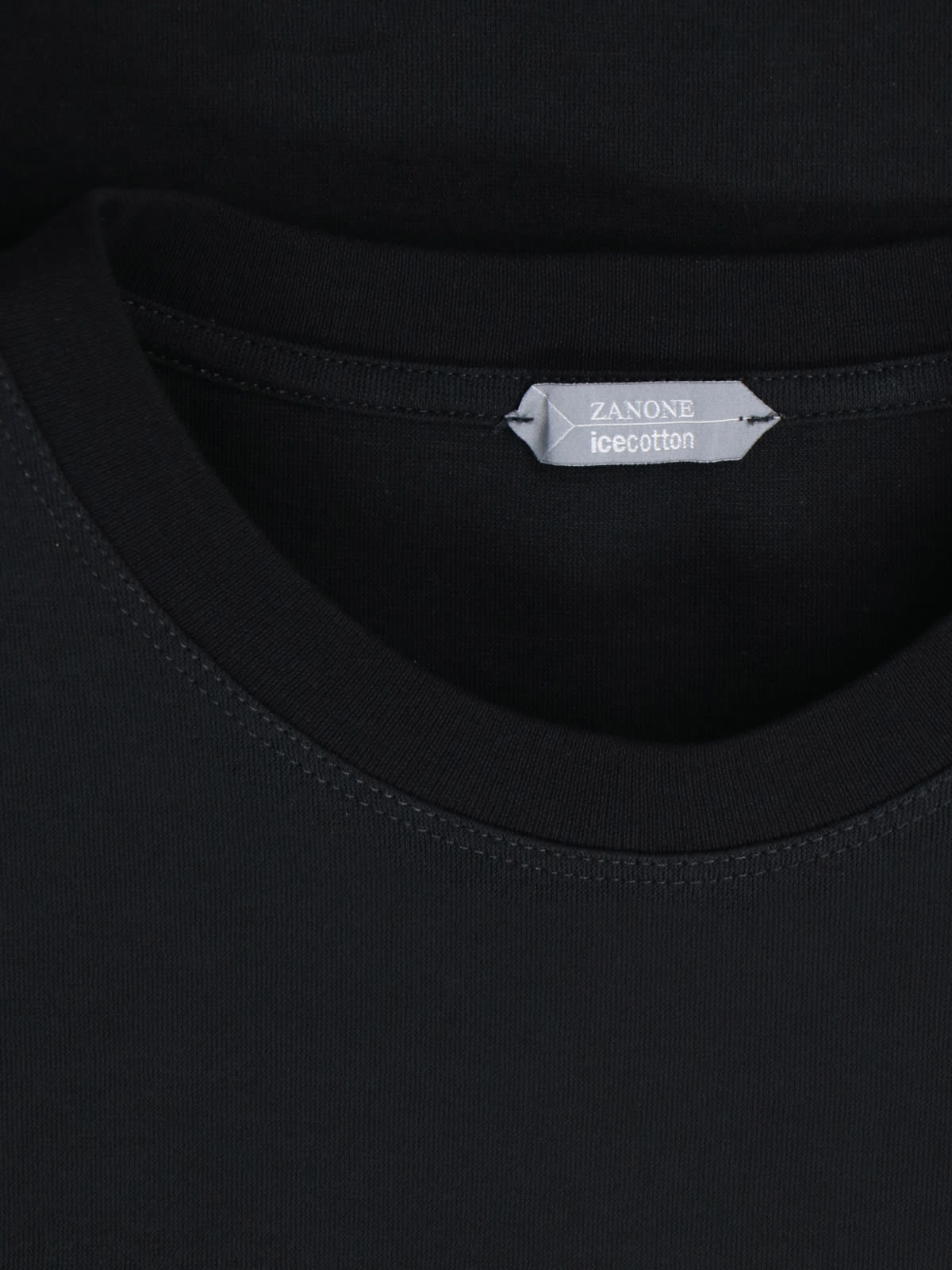 Shop Zanone Basic T-shirt In Black