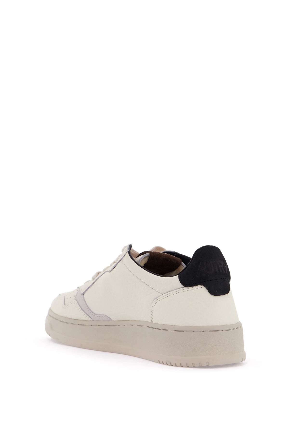 Autry "medalist" Low Sneaker In White