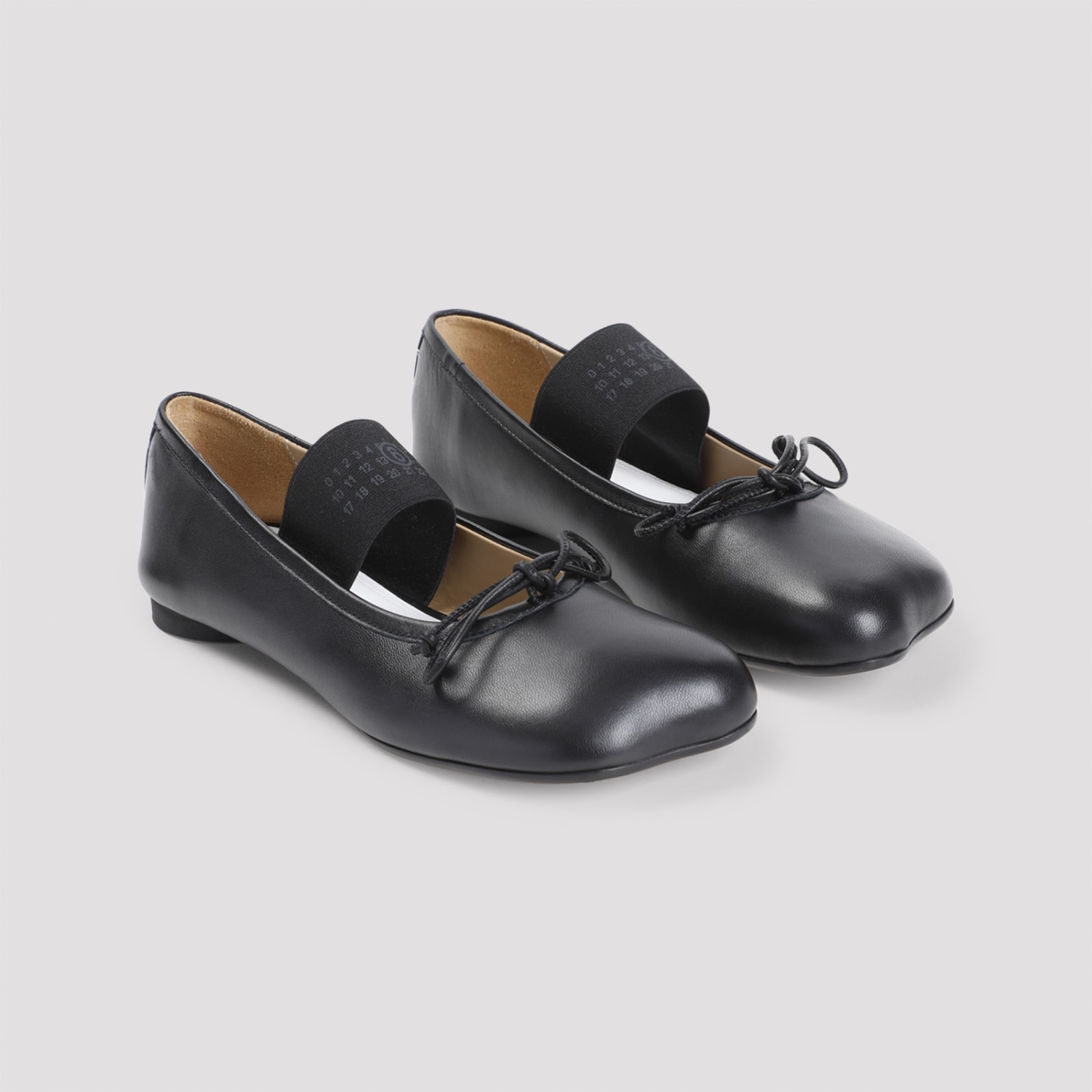 Shop Mm6 Maison Margiela Ballet Shoe In Black