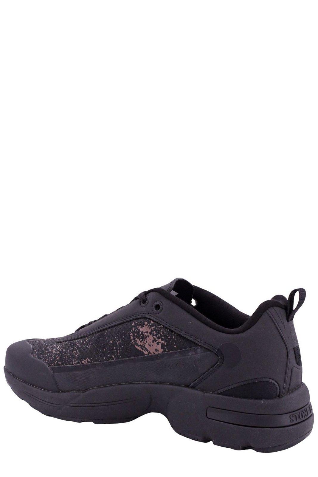Shop Stone Island Grime Round Toe Panelled Sneakers In Nero