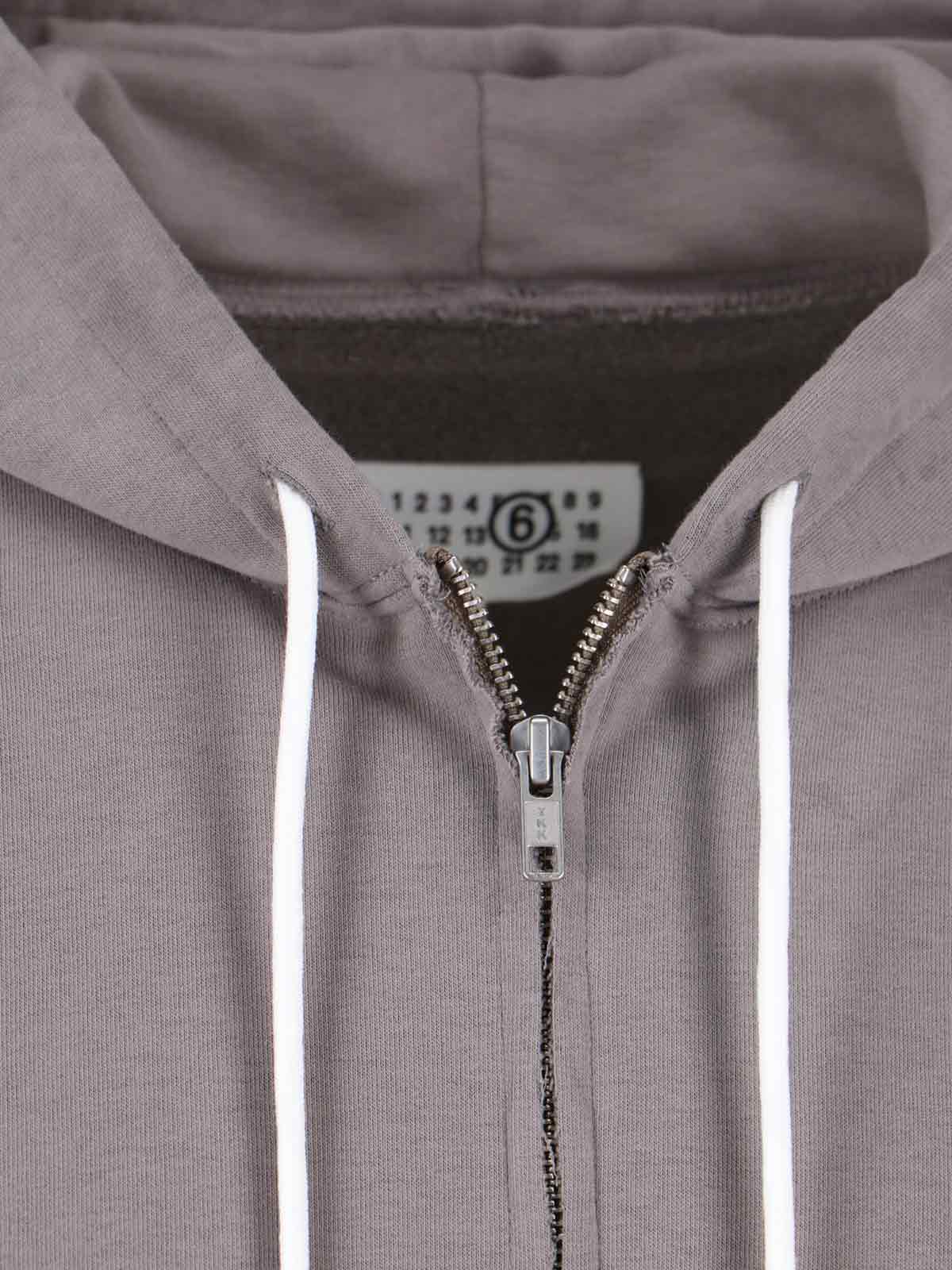 Mm6 Maison Margiela Mm6 By Maison Margiela Numbers-motif Hoodie With Artistic Paint Splatter Detail In Gray