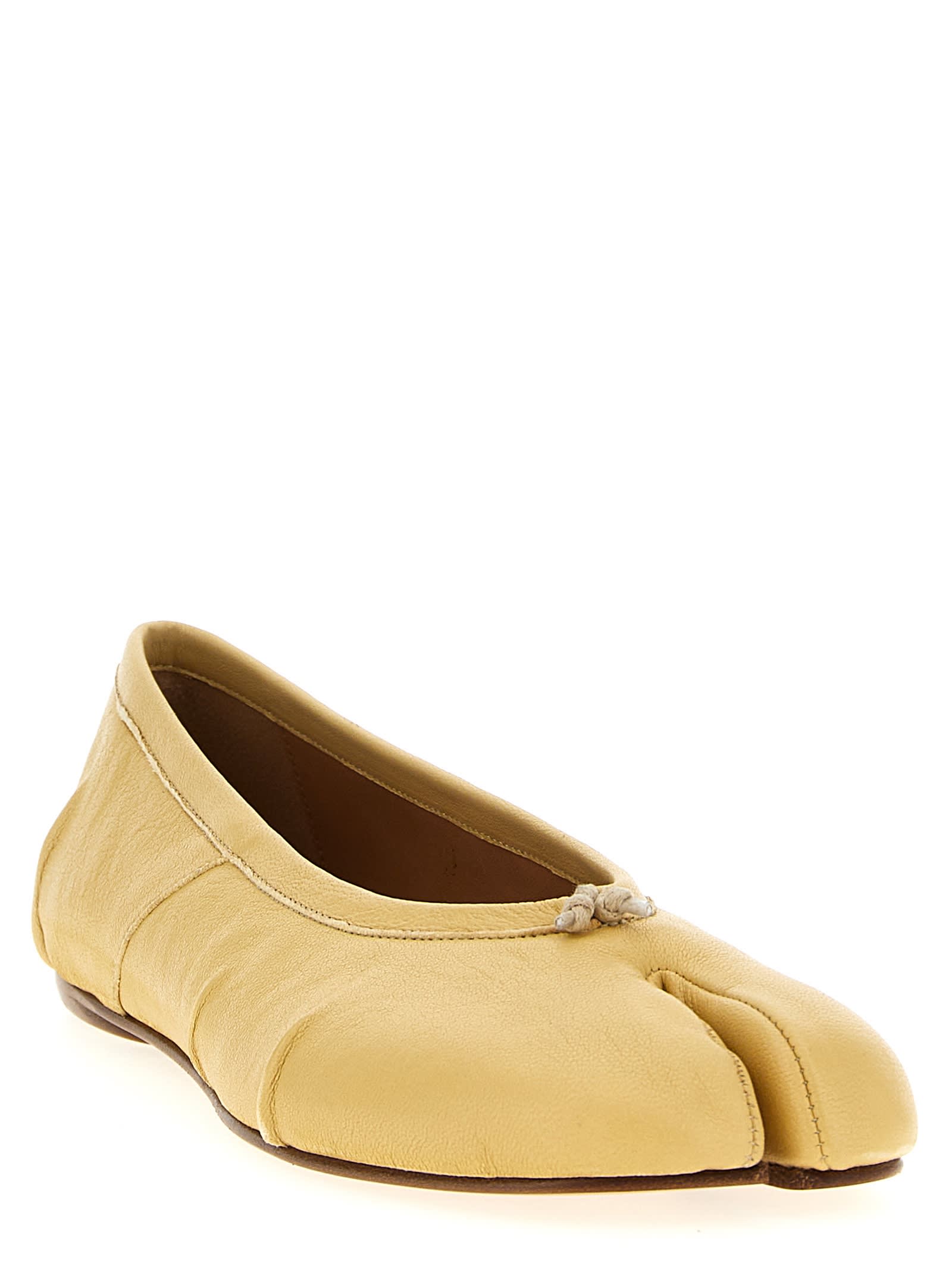 Maison Margiela Tabi New Flat Shoes In Ble Ivory Cream