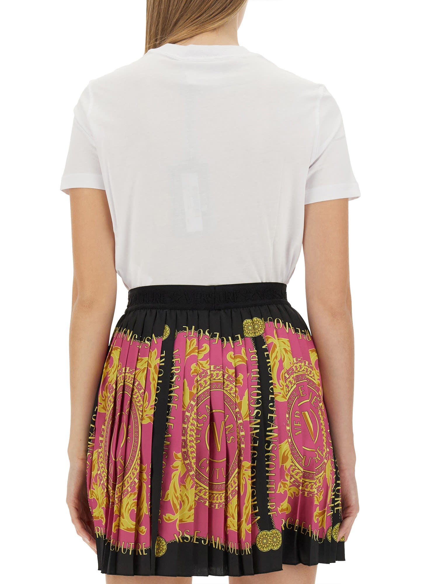 Versace Jeans Couture Logo-print Cotton T-shirt In Bianco