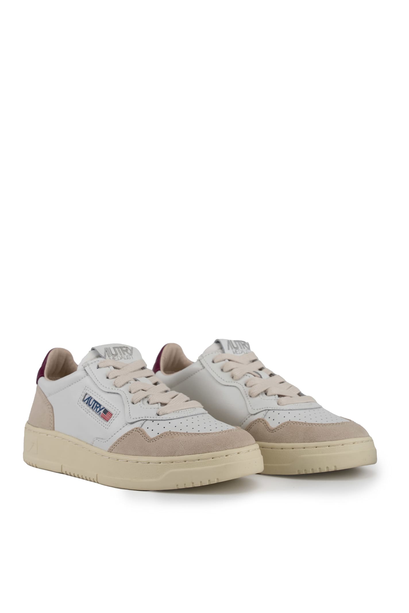 Shop Autry Medalist Low Sneakers In Leather And Suede In Leat/suede Wh/rspb Rad