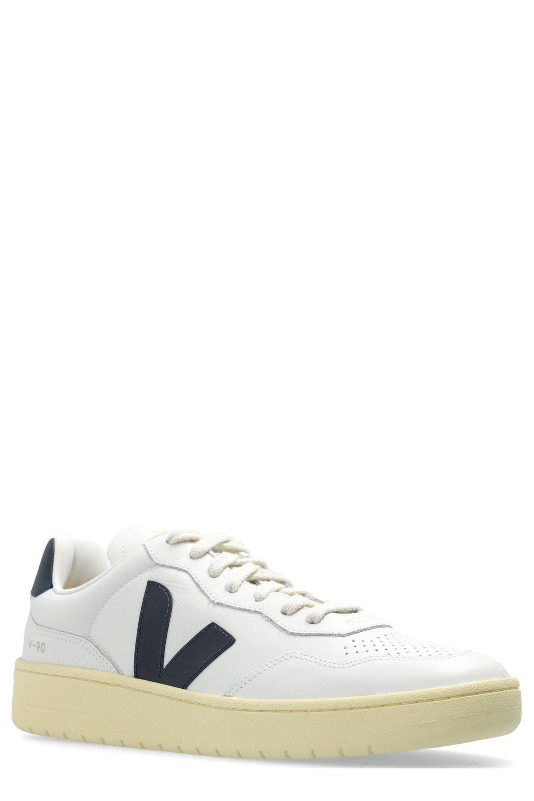 Veja V-90 Man Sneakers White Size 9 Leather