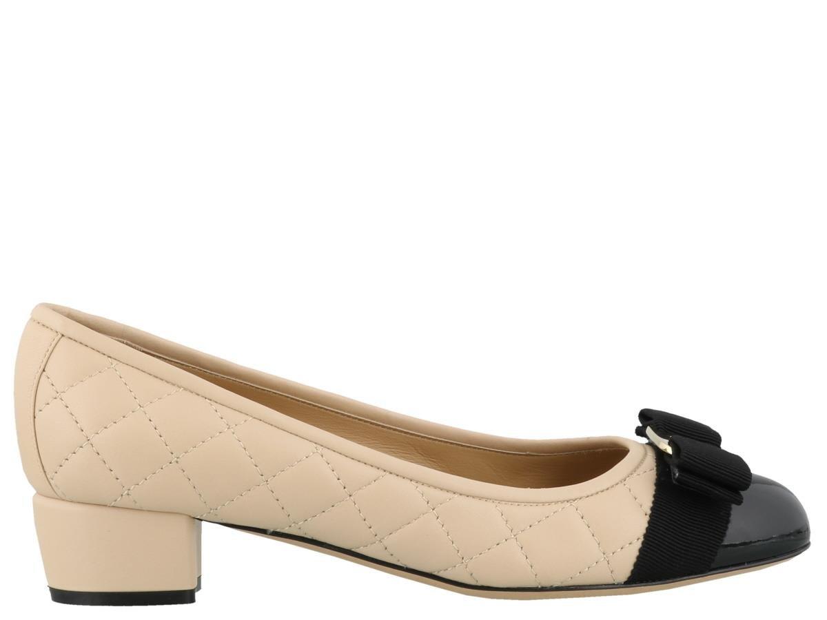 Shop Ferragamo Vara Bow Quilted Pumps In Powder