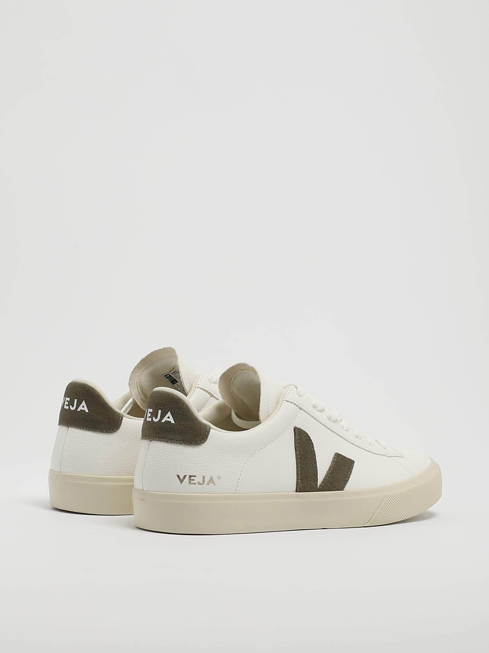 Shop Veja Campo Sneaker In Bianco