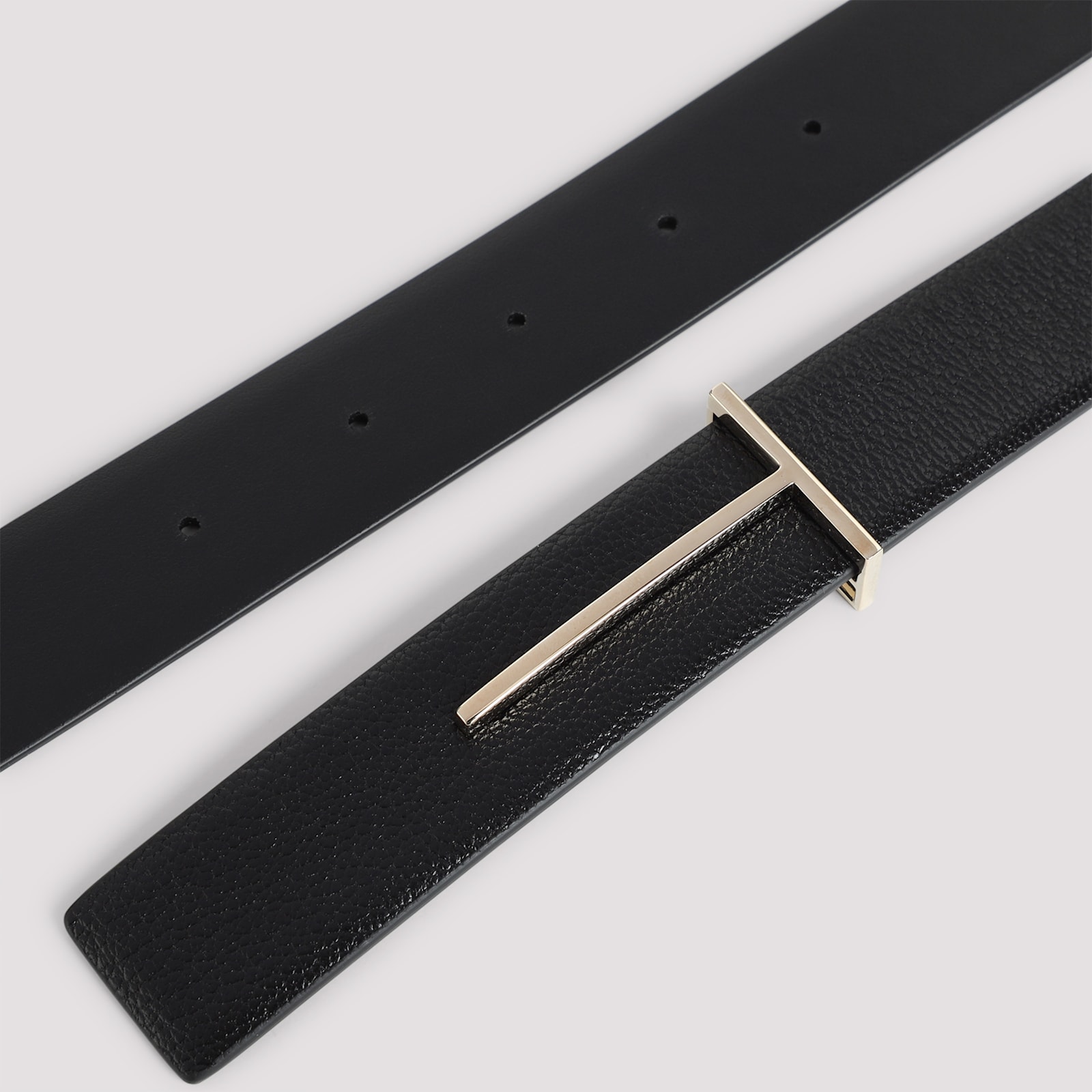 Tom Ford Smooth Finish Leather Belt Accessory In Black