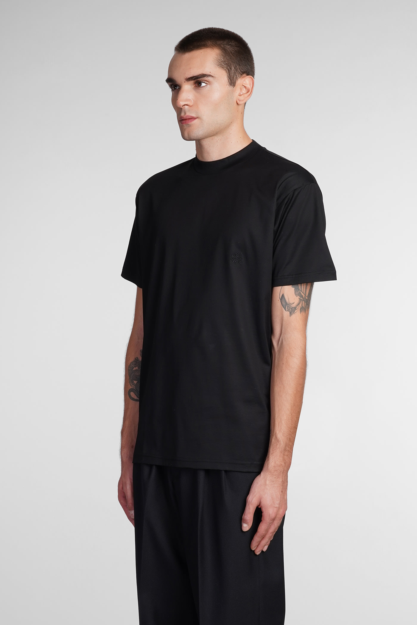 Shop Low Brand B150 Embroidery T-shirt In Black Cotton