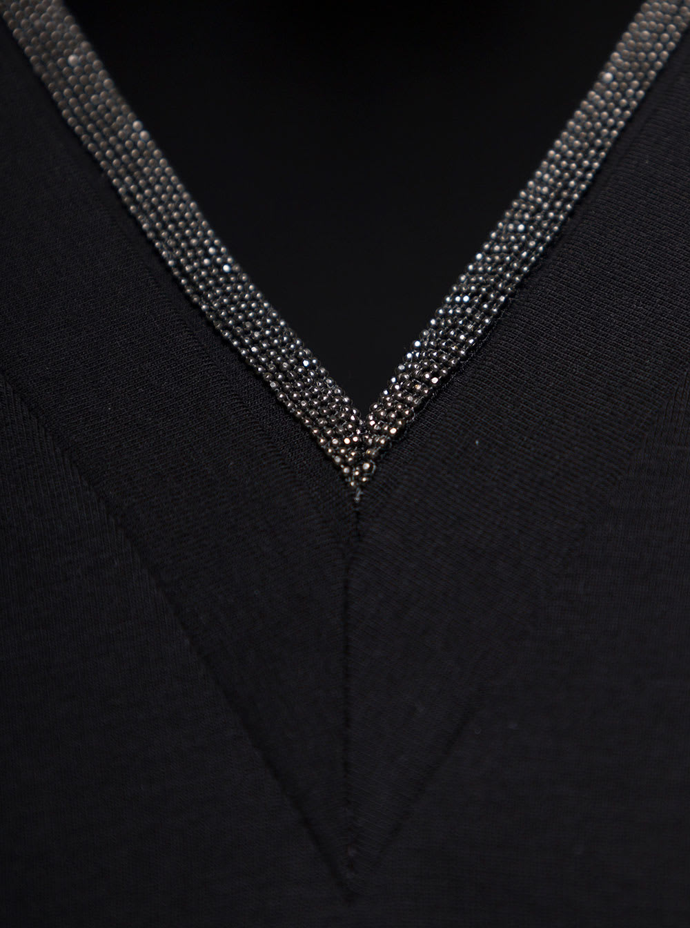 Shop Brunello Cucinelli Black V-neck T-shirt With Monile Detail In Stretch Cotton Woman
