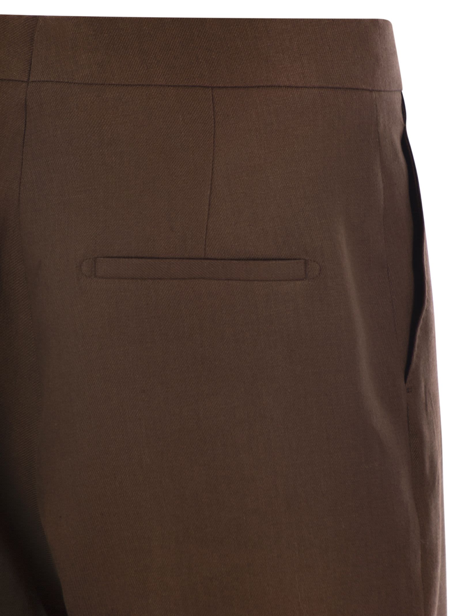 Tagliatore Women Linen Chino Bermuda Shorts In Brown