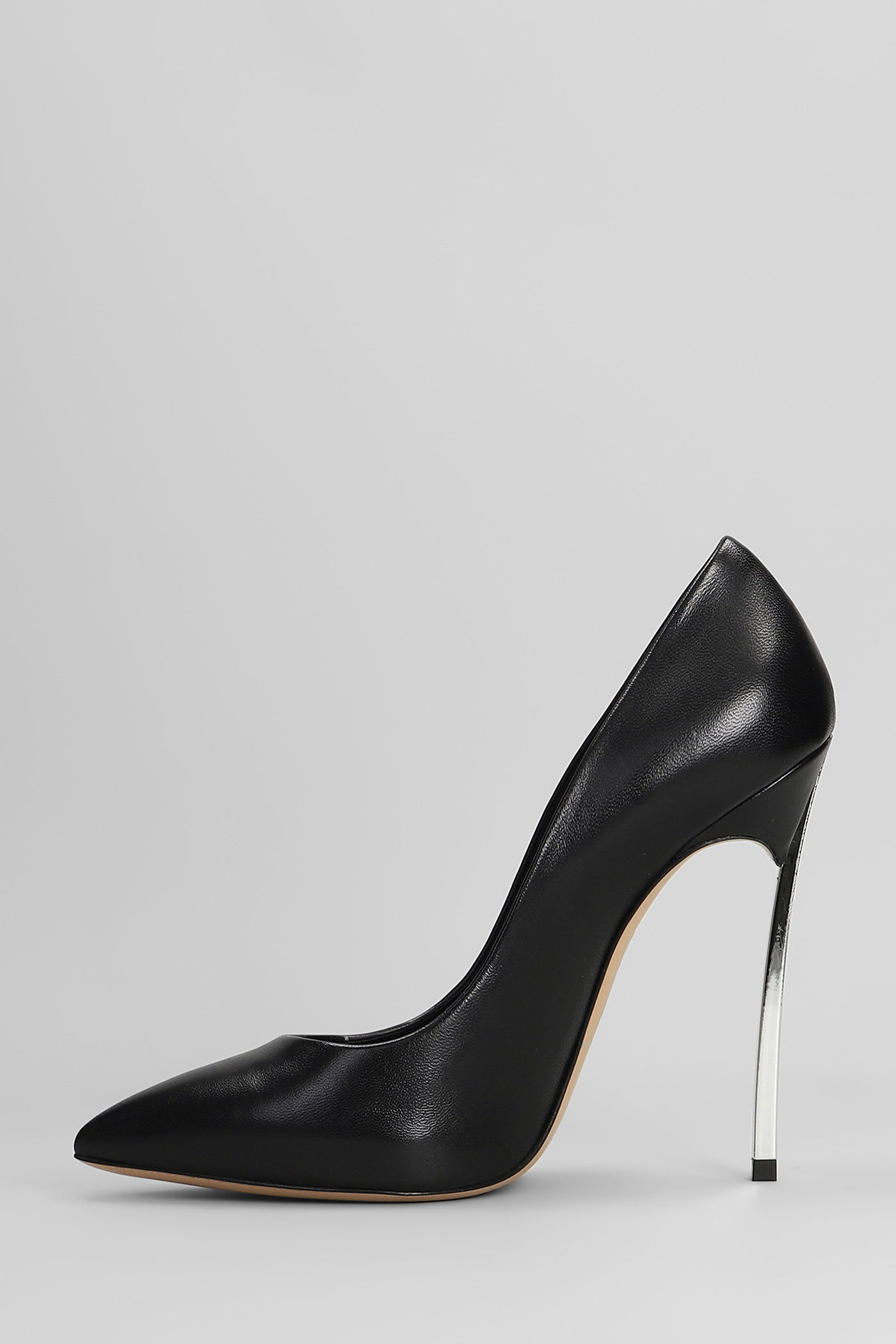 Casadei Blade Pumps In Black Leather In Black
