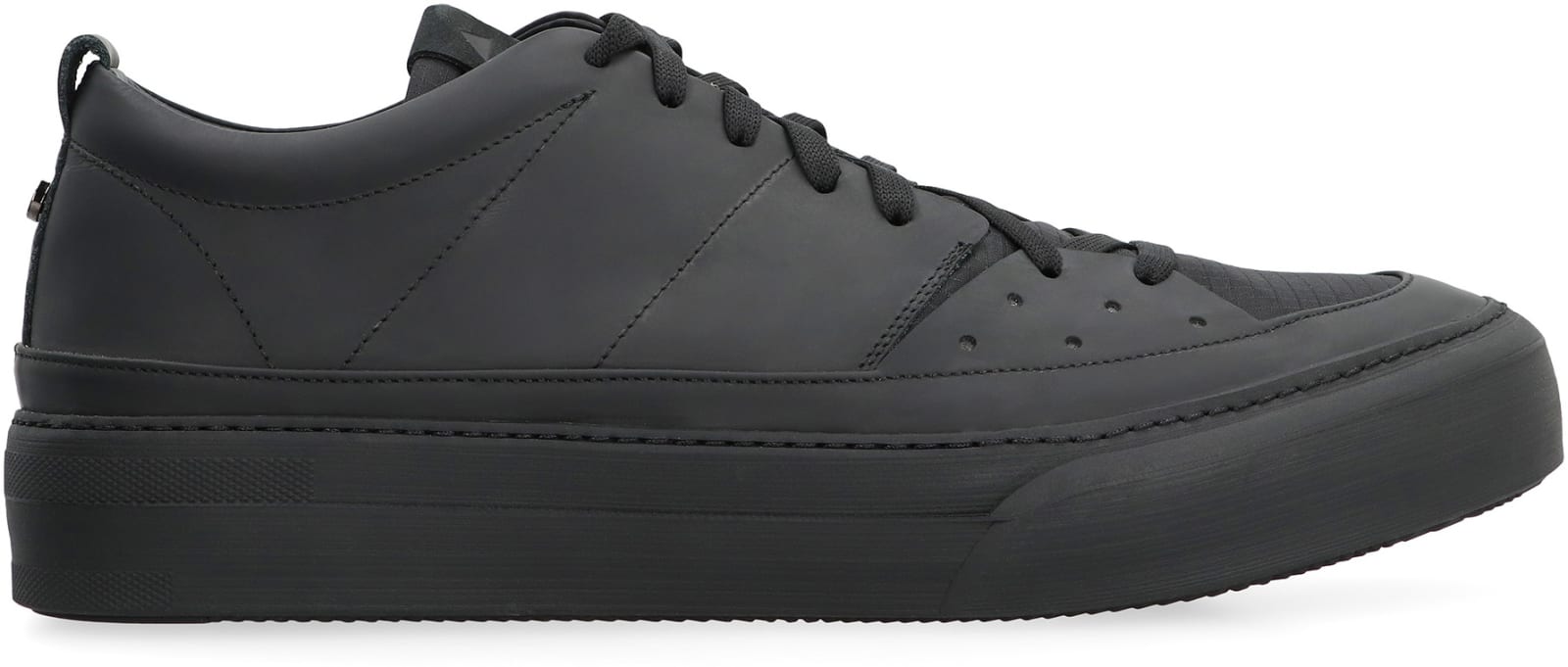Volta Judoka Low-top Sneakers In Black