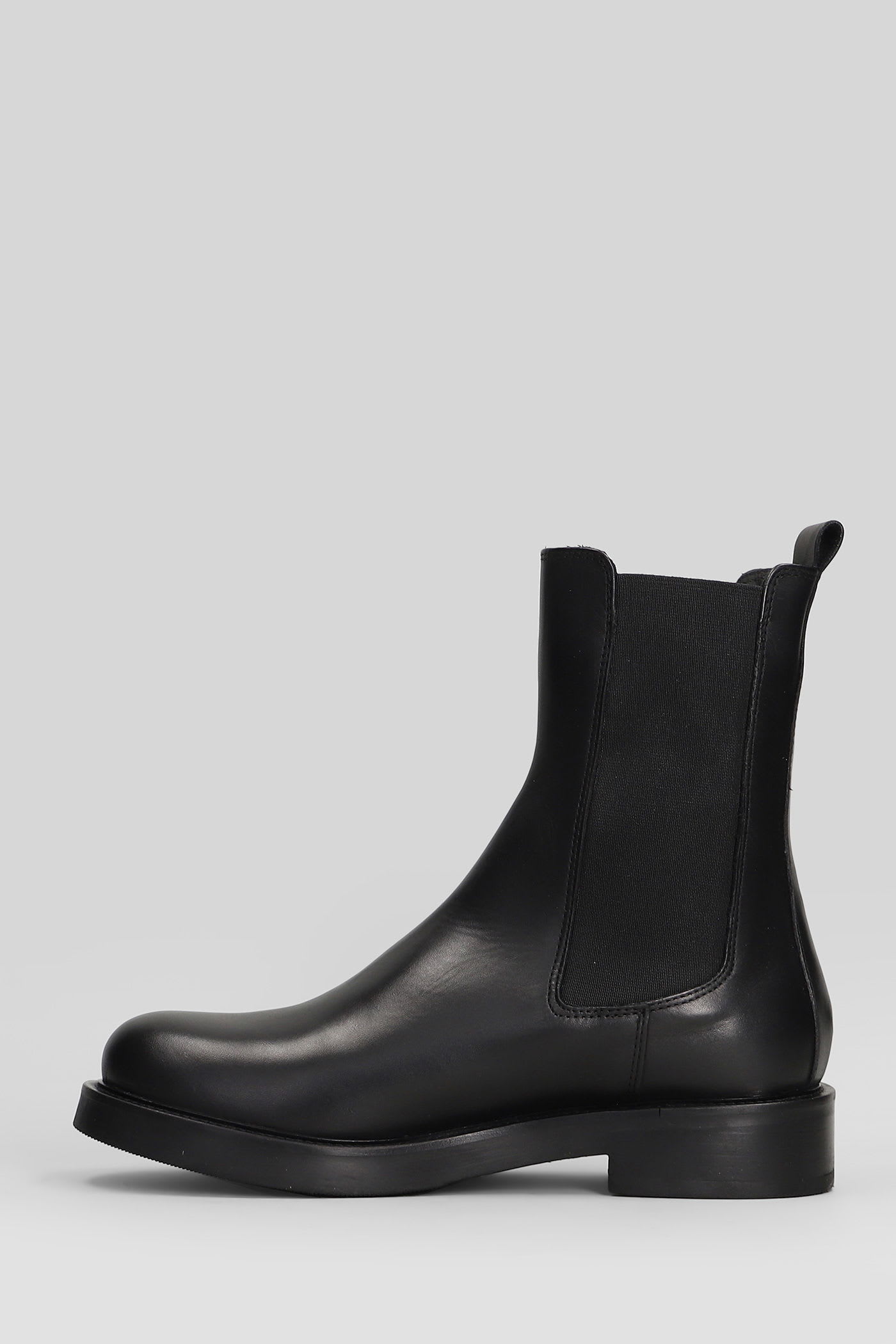 Julie Dee Low Heels Ankle Boots In Black Leather In Animal Print