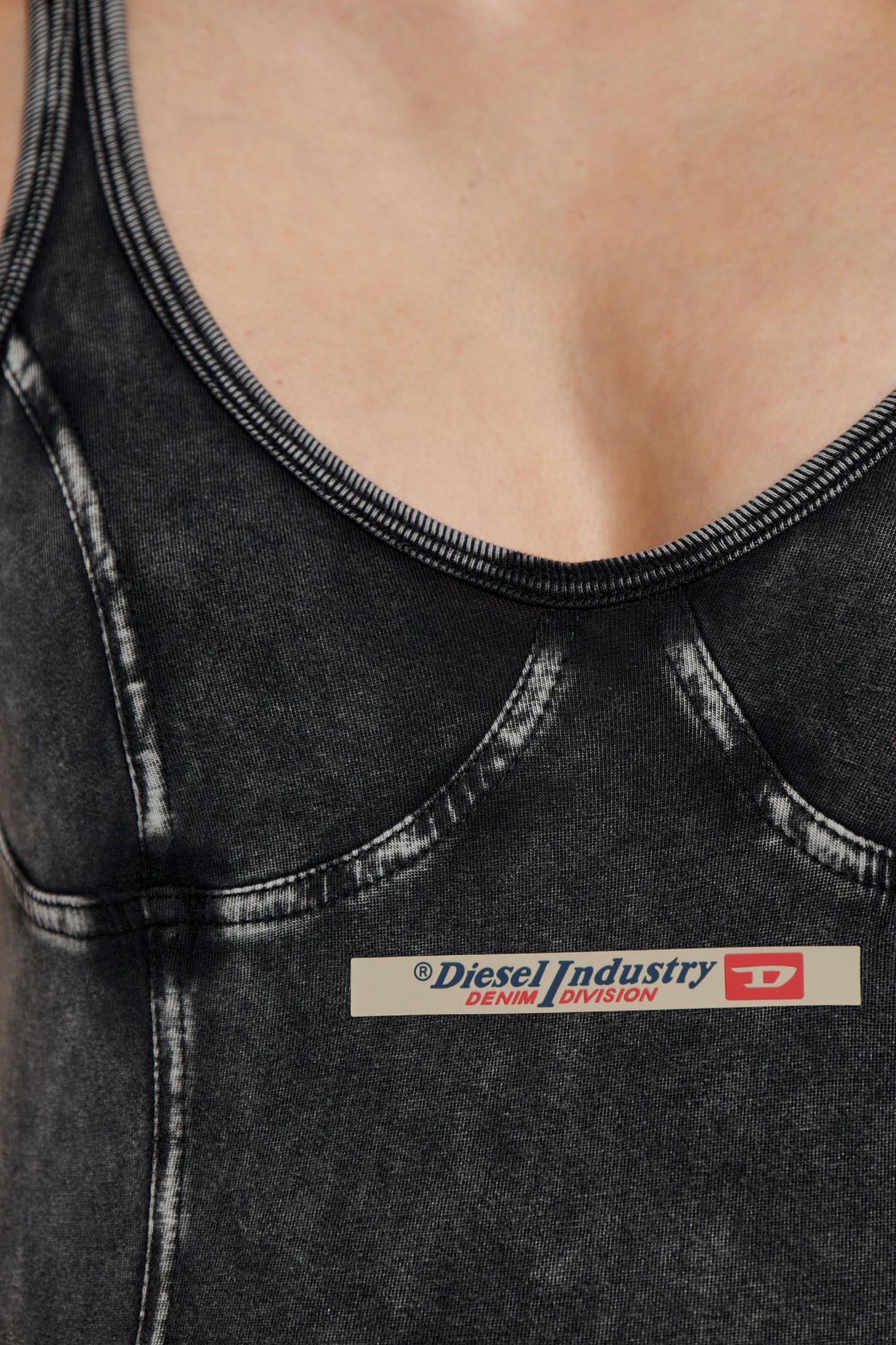 Diesel Top In A