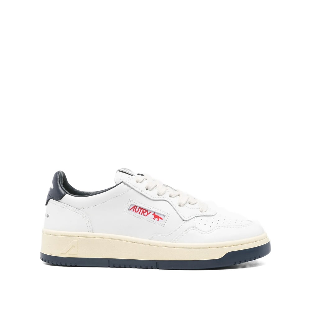 Autry X Maison Kitsuné Medalist Low Sneakers In White And Blue Leather In White