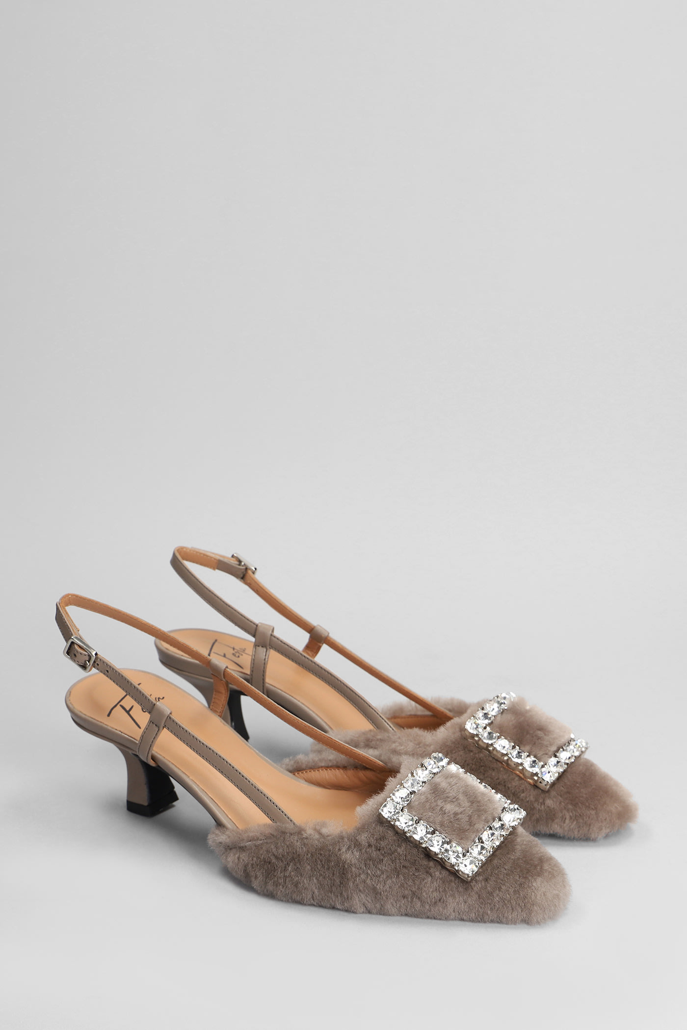 Shop Roberto Festa Stefi Pumps In Taupe Leather