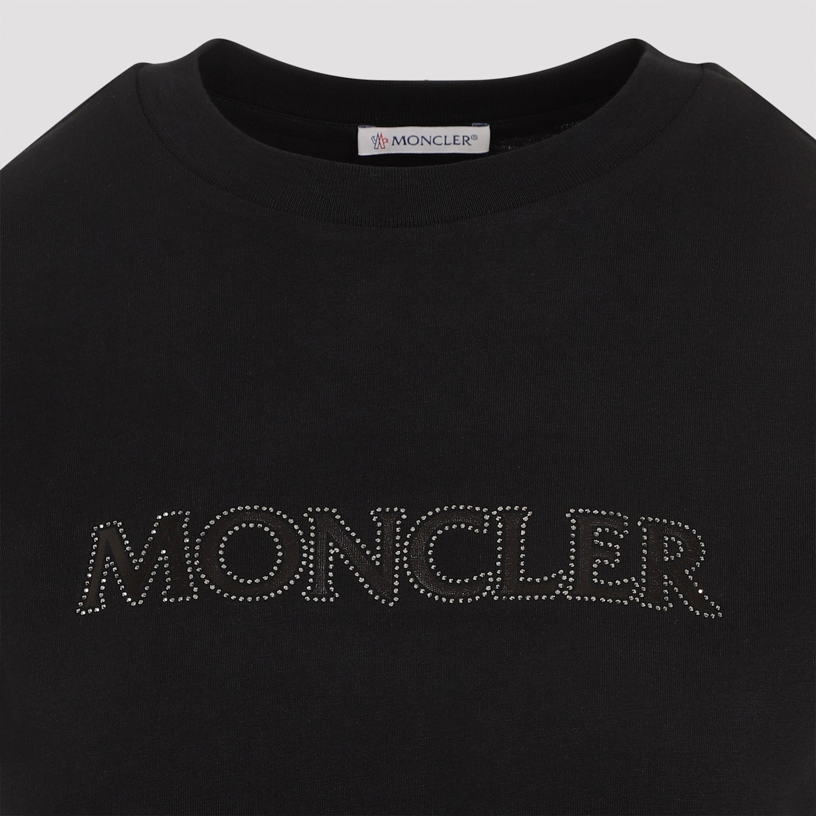 Shop Moncler T-shirt In Black