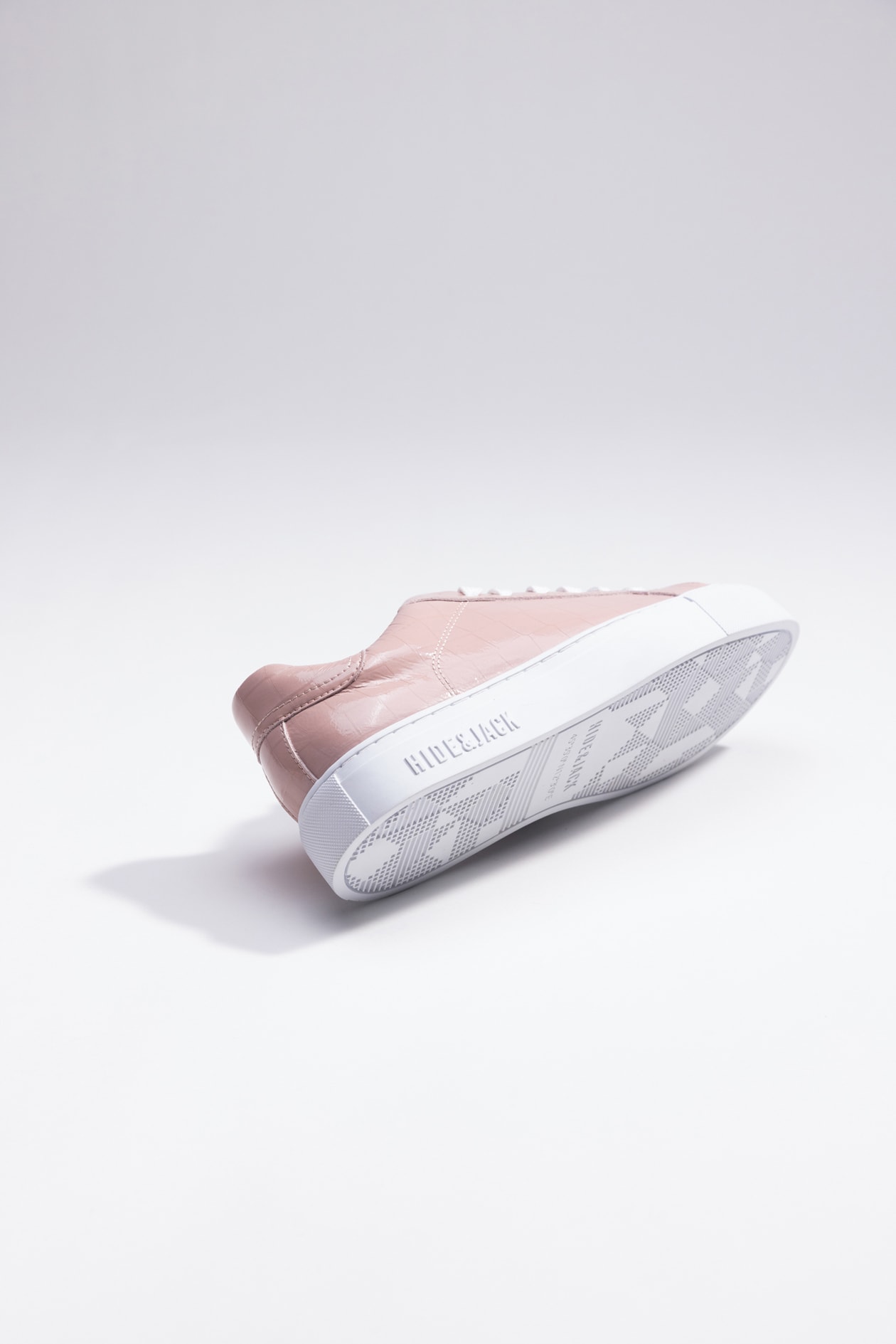 Shop Hide&amp;jack Low Top Sneaker - Essence Glamour Violet