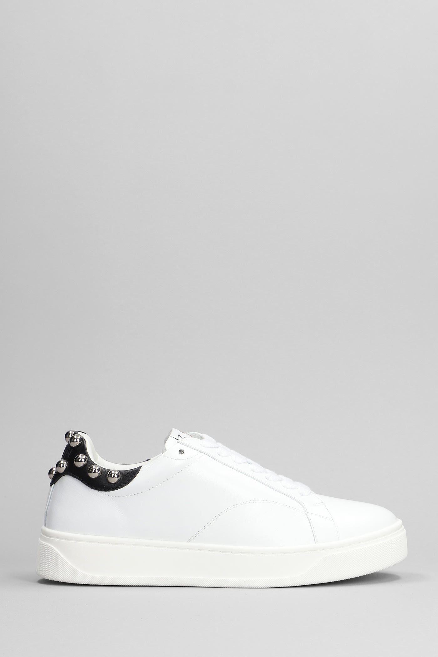 Ddb0 Sneakers In White Leather