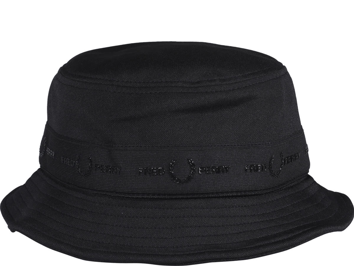 Fred Perry Tonal Tape Logo Bucket Hat