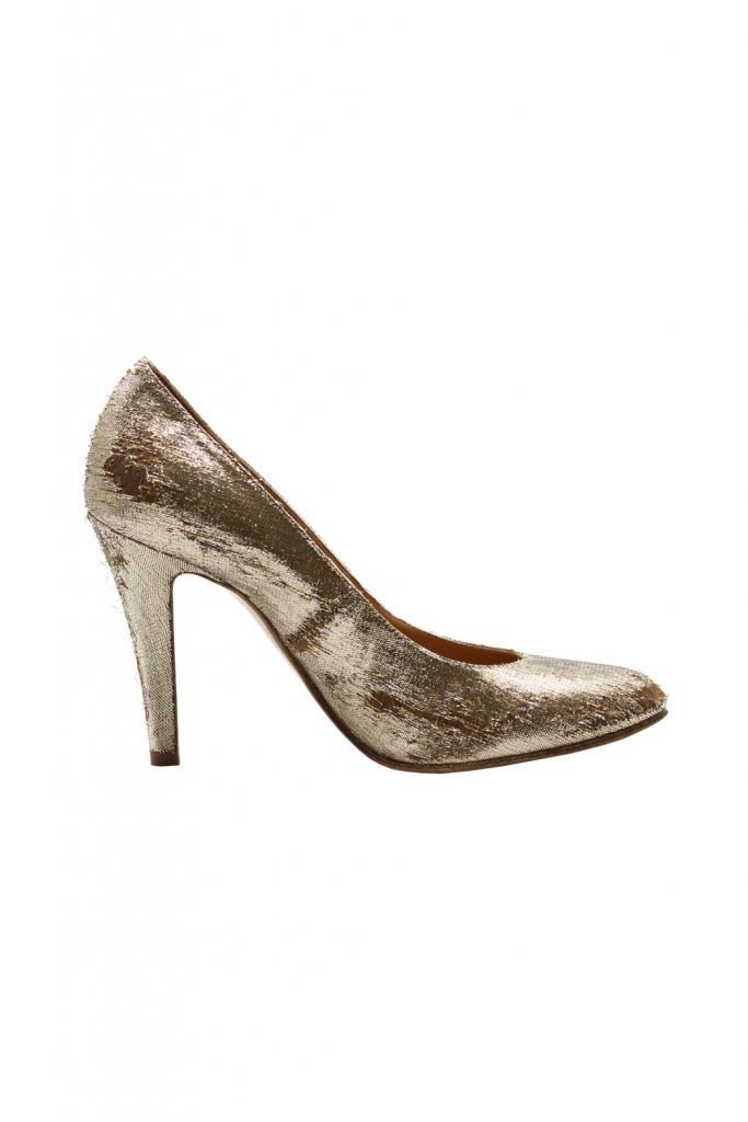 Maison Margiela Pump With Destroyed Effect Gold Lurex Fabric In Brown