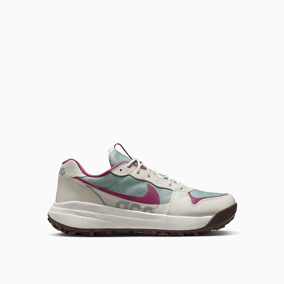 NIKE NIKE ACG LOWCATE SNEAKERS DX2256-300