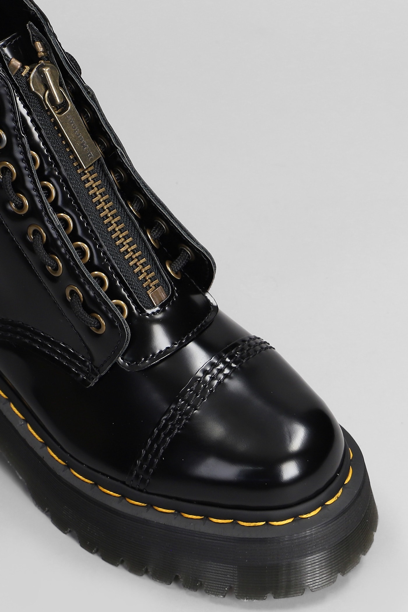 DR. MARTENS VEGAN SINCLAIR COMBAT BOOTS IN BLACK SYNTHETIC