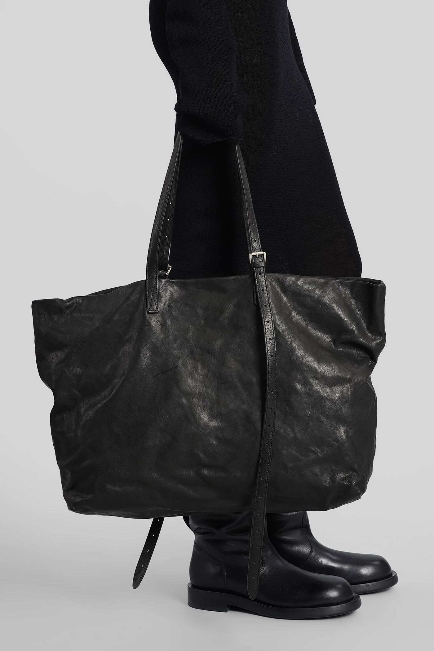 Ann Demeulemeester Bes Tote In Black Leather In Black