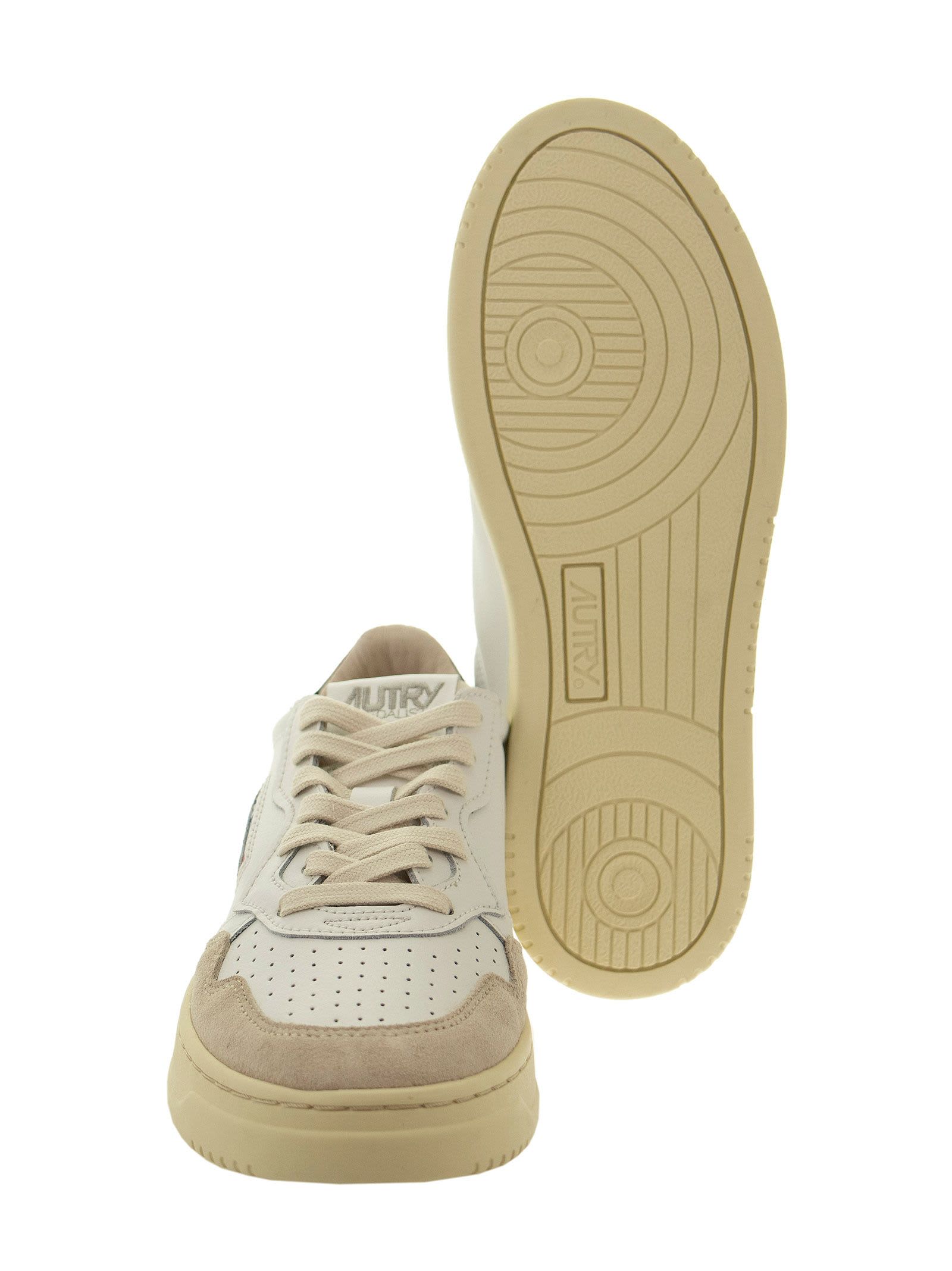 Autry 'medalist' White Low Top Sneakers With Beige Suede Details In White