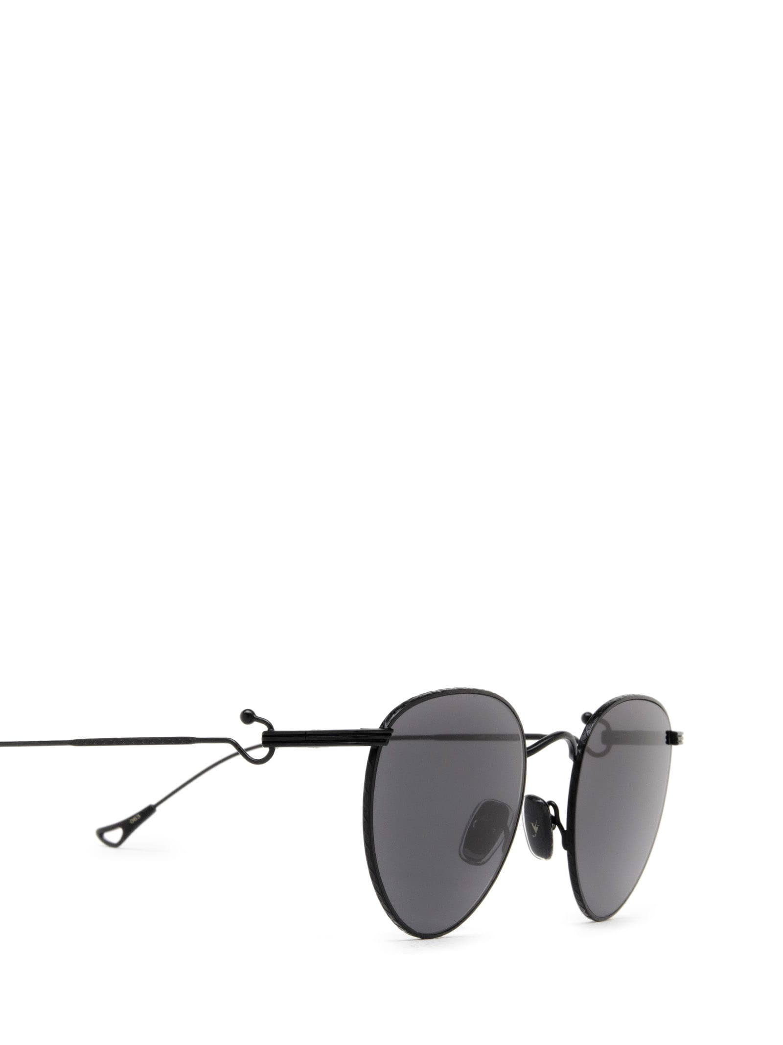 Shop Eyepetizer Lune Black Sunglasses