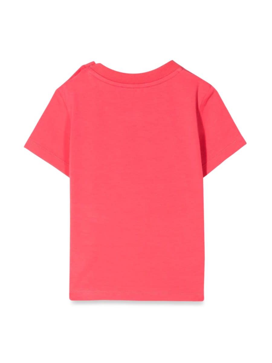 Shop Moschino T-shirt In Pink