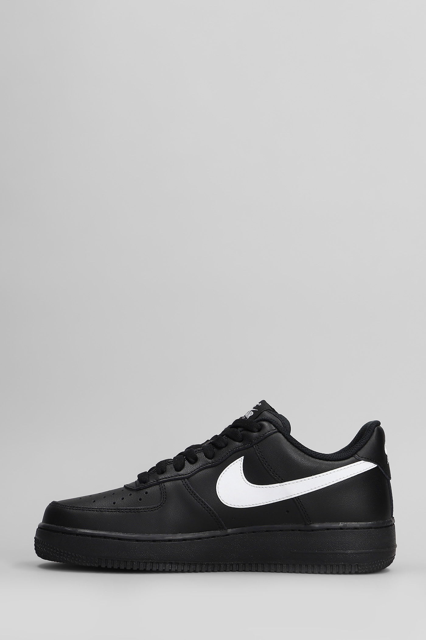 Nike Air Force 1 07 Sneakers In Black Leather In Black