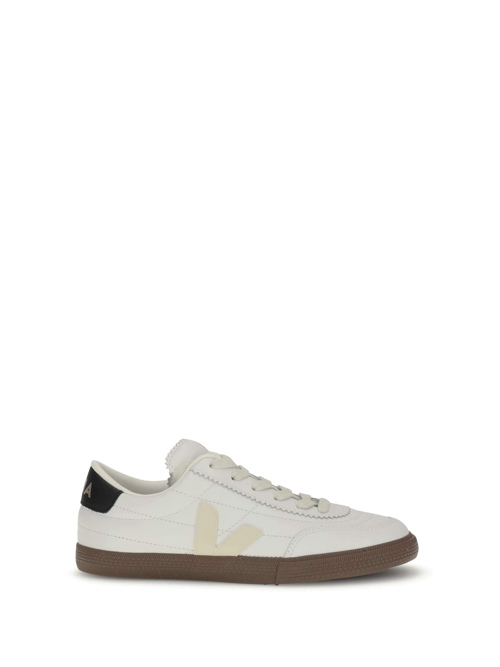 Veja Minimalist Low-top Sneakers With Textured Sole In White