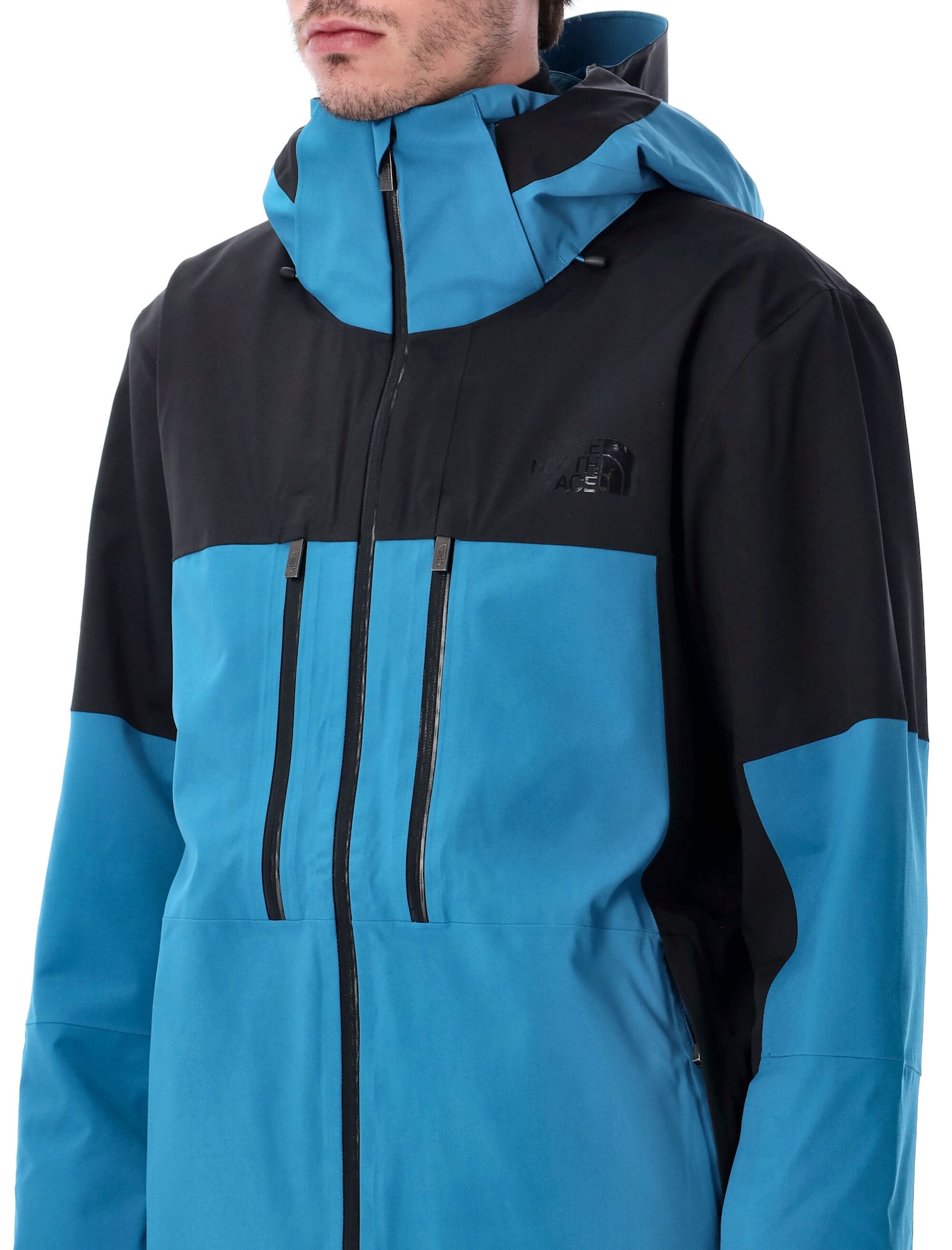 The North Face Chakal Jkt In Blue