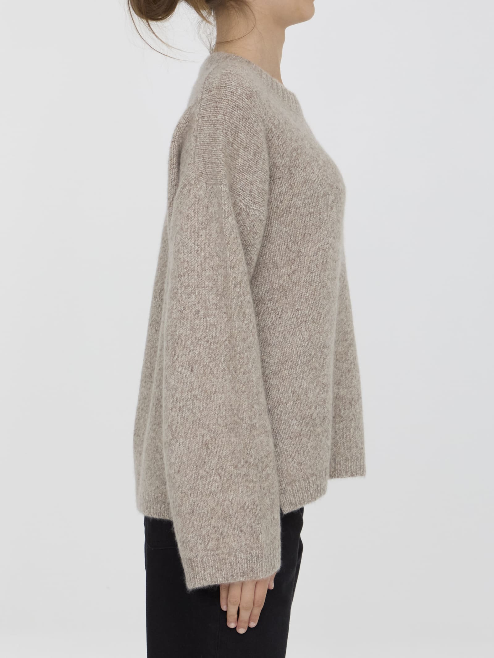 Shop Allude Cashmere And Silk Jumper In Beige