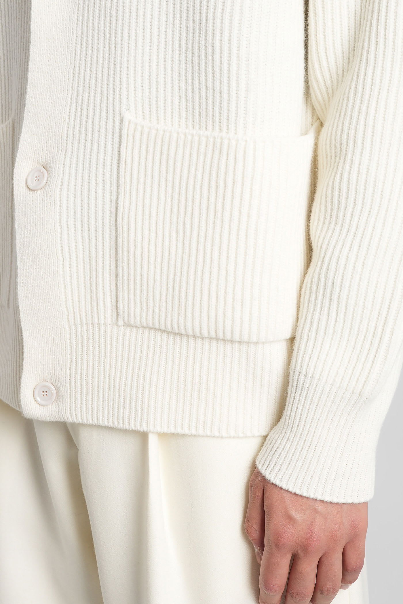 Lardini Cardigan In Beige Wool In White