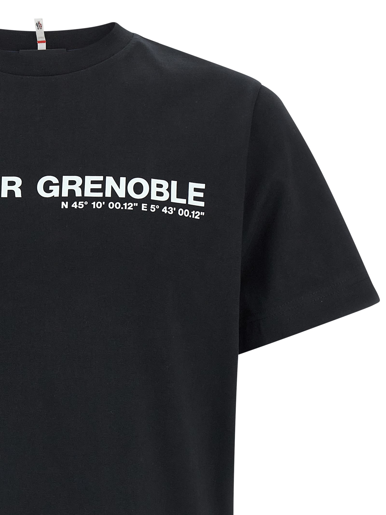 Moncler Crew Neck Short Sleeve Straight Hem T-shirt In Black