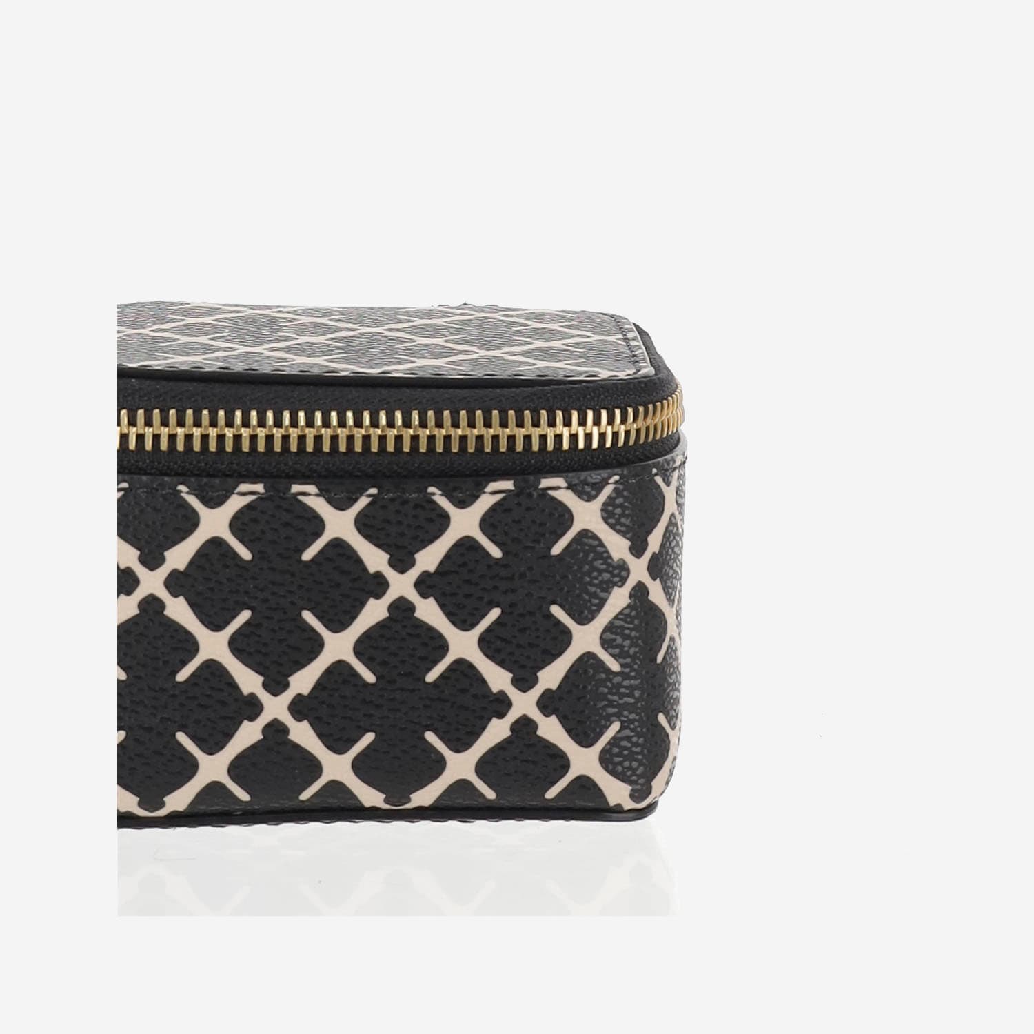 By Malene Birger Bae Jewelry Bag