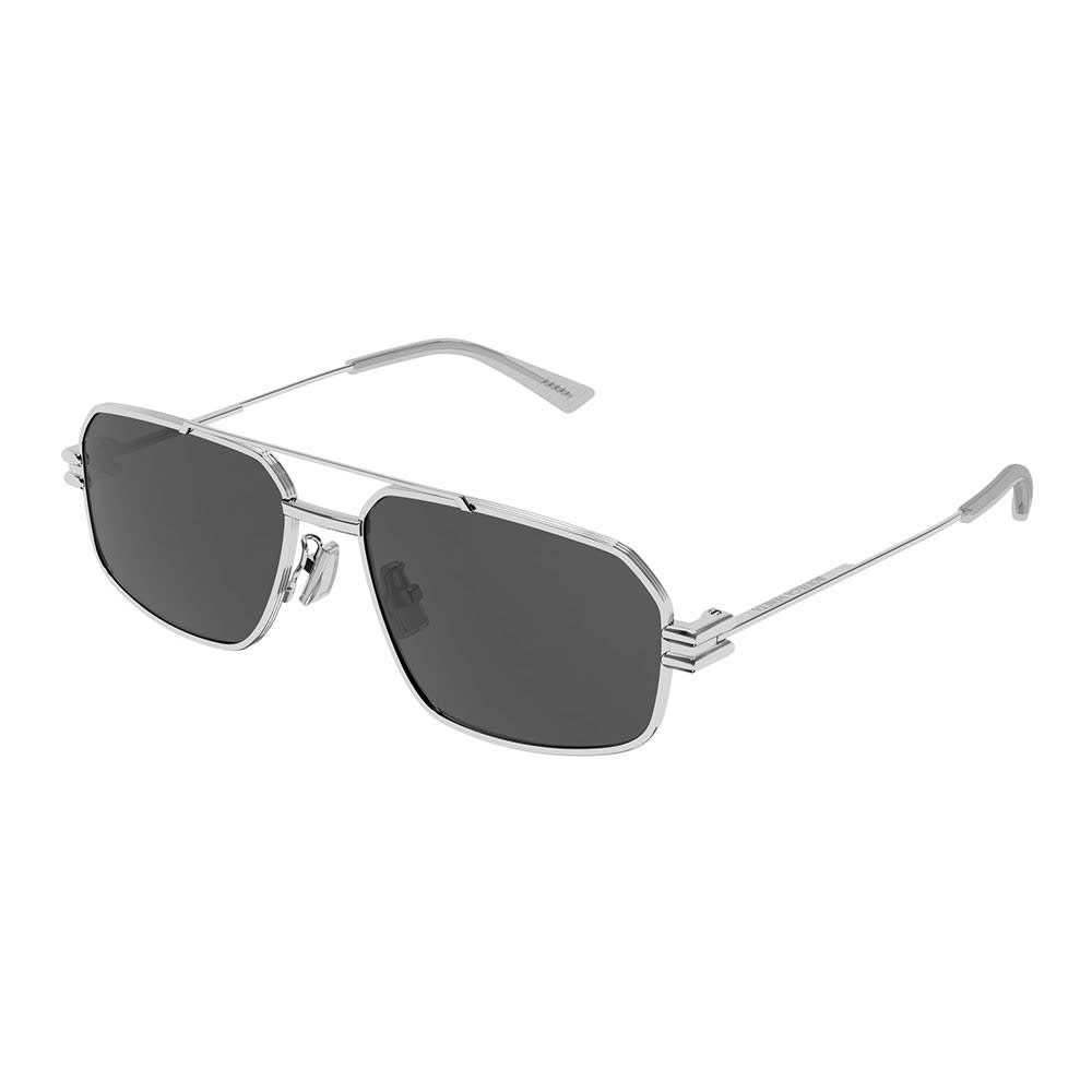 Bottega Veneta Sunglasses In Argento/grigio