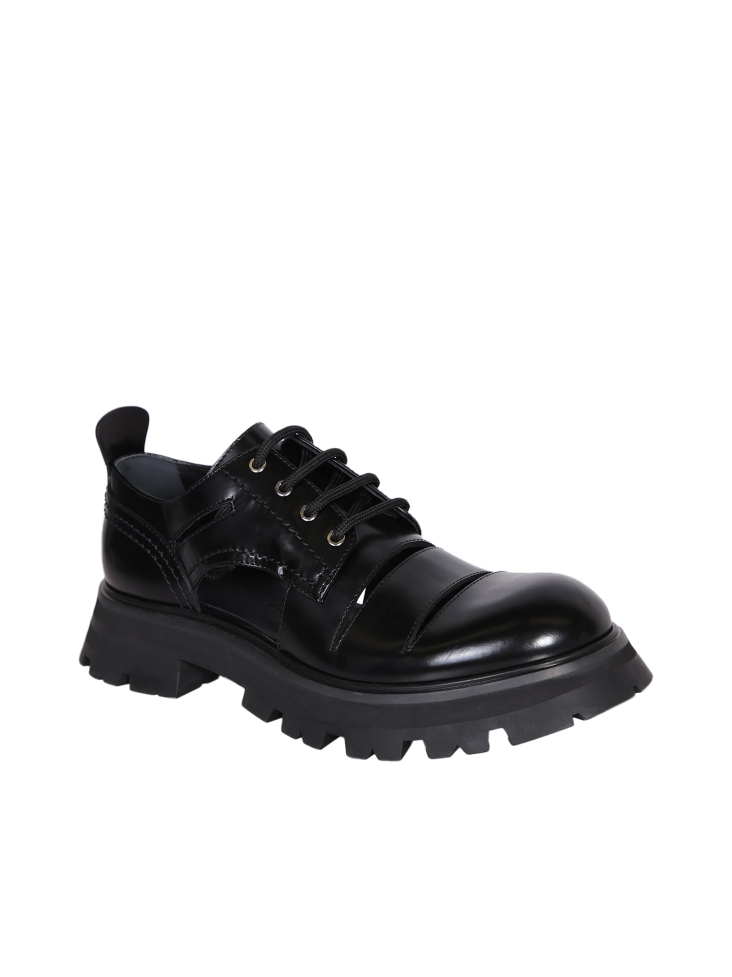 Shop Alexander Mcqueen Leather Lucent Shoes In Black